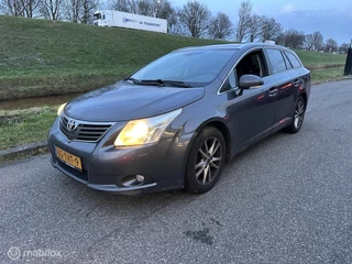 Hoofdafbeelding Toyota Avensis Toyota Avensis 1.8 VVTi Business AUTOMAAT