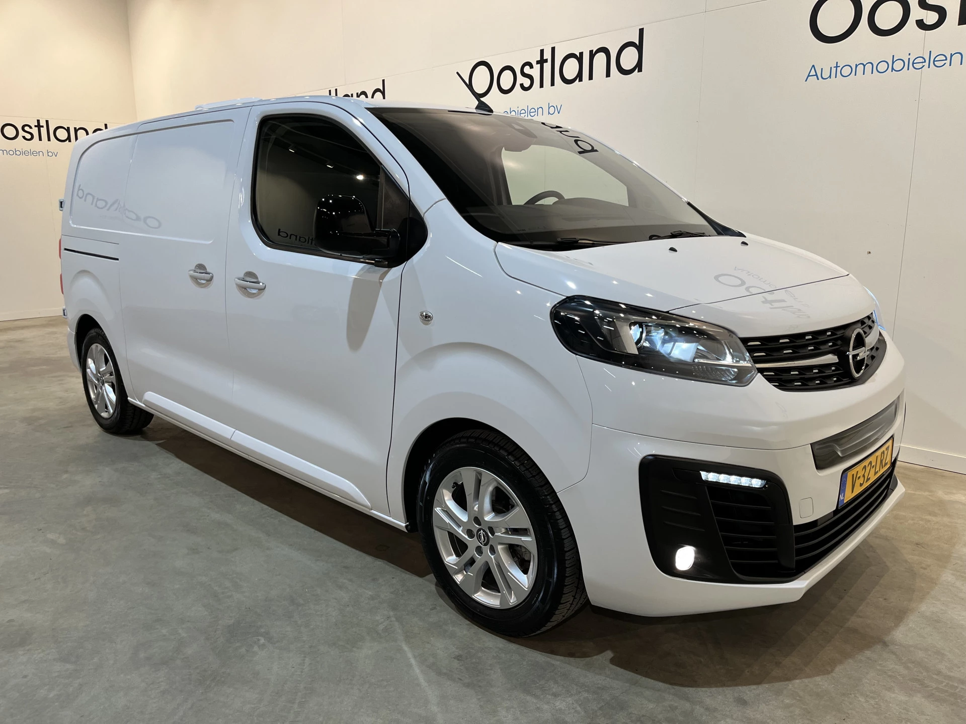 Hoofdafbeelding Opel Vivaro-e