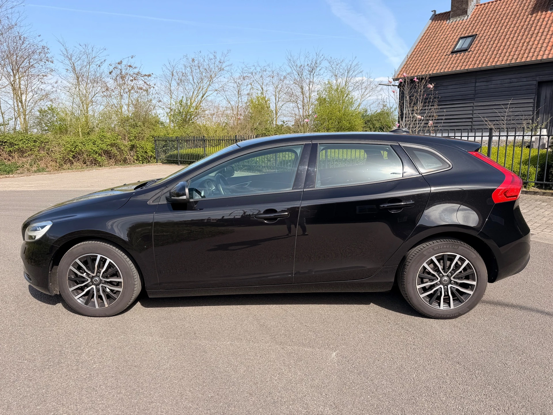 Hoofdafbeelding Volvo V40