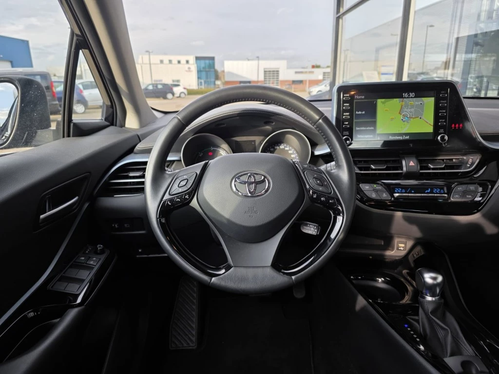 Hoofdafbeelding Toyota C-HR
