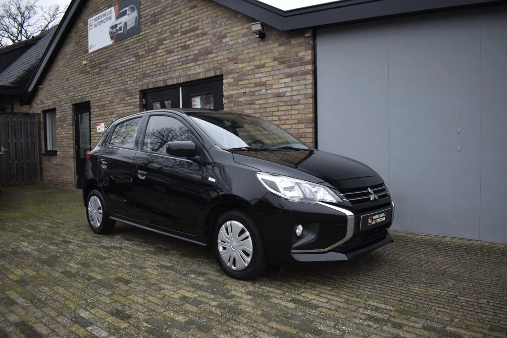 Hoofdafbeelding Mitsubishi Space Star