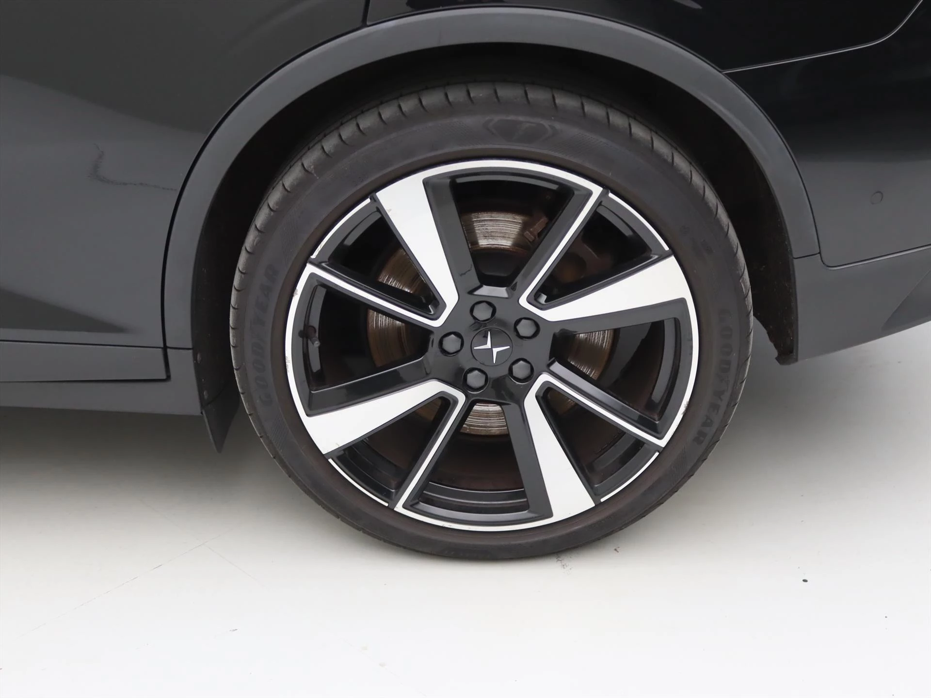 Hoofdafbeelding Polestar 2