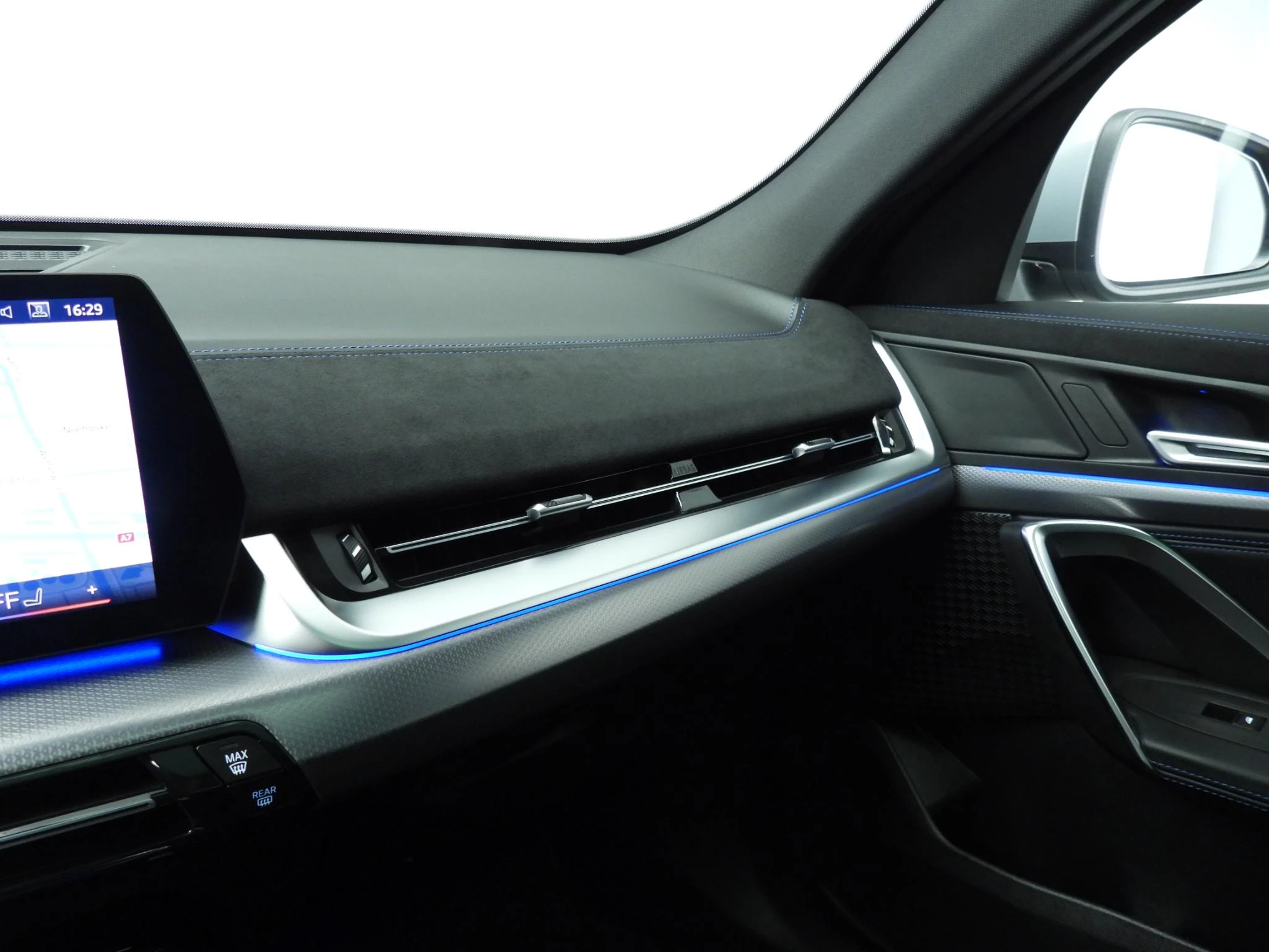 Hoofdafbeelding BMW iX2
