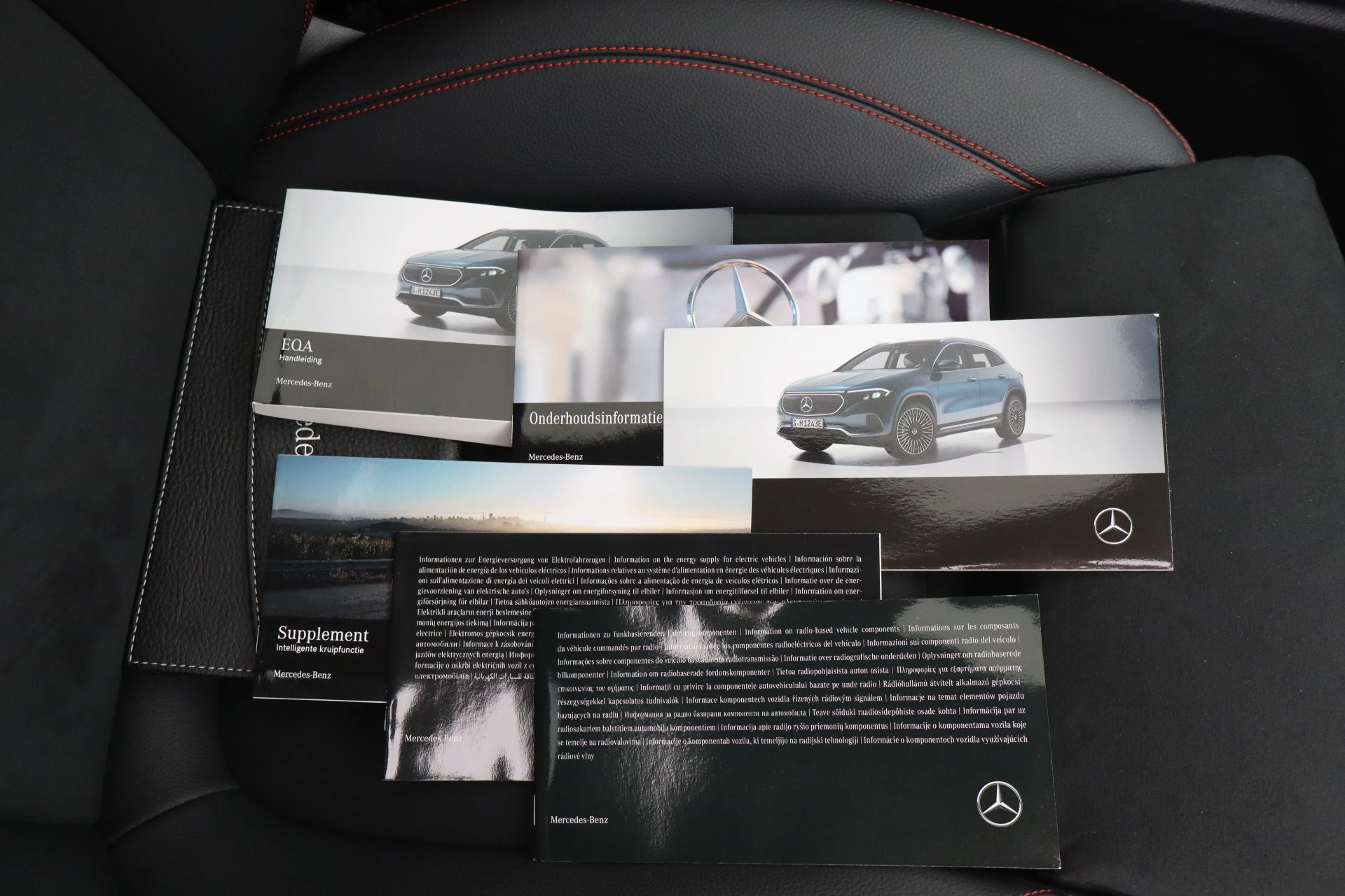 Hoofdafbeelding Mercedes-Benz EQA