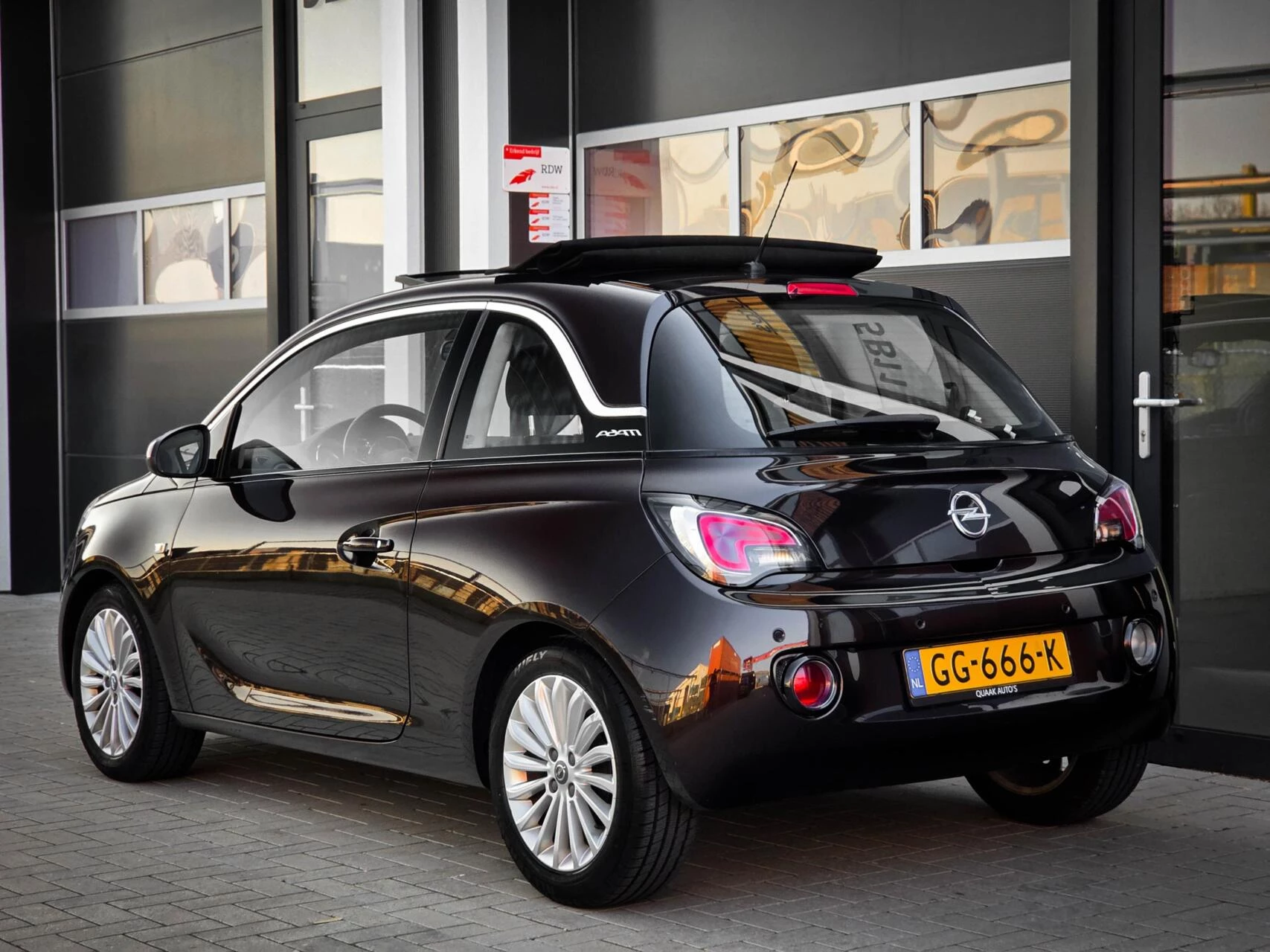 Hoofdafbeelding Opel ADAM
