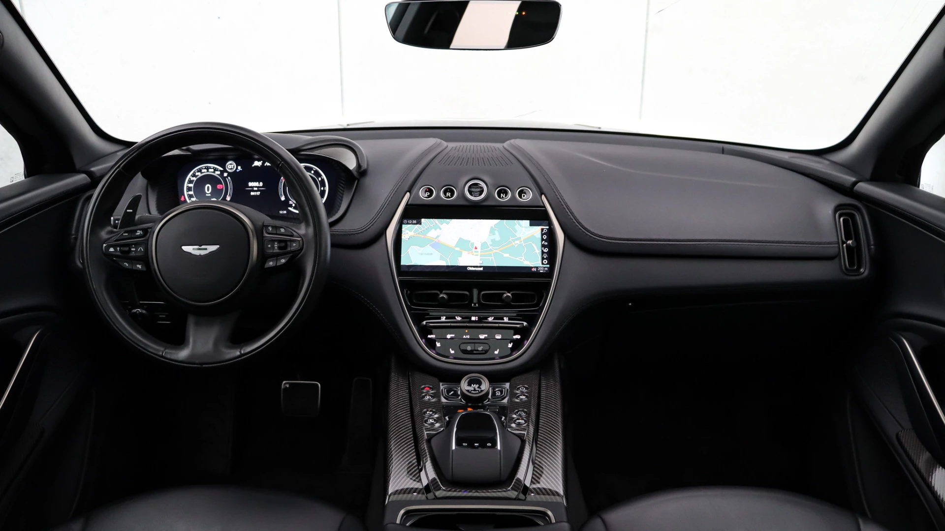 Hoofdafbeelding Aston Martin DBX