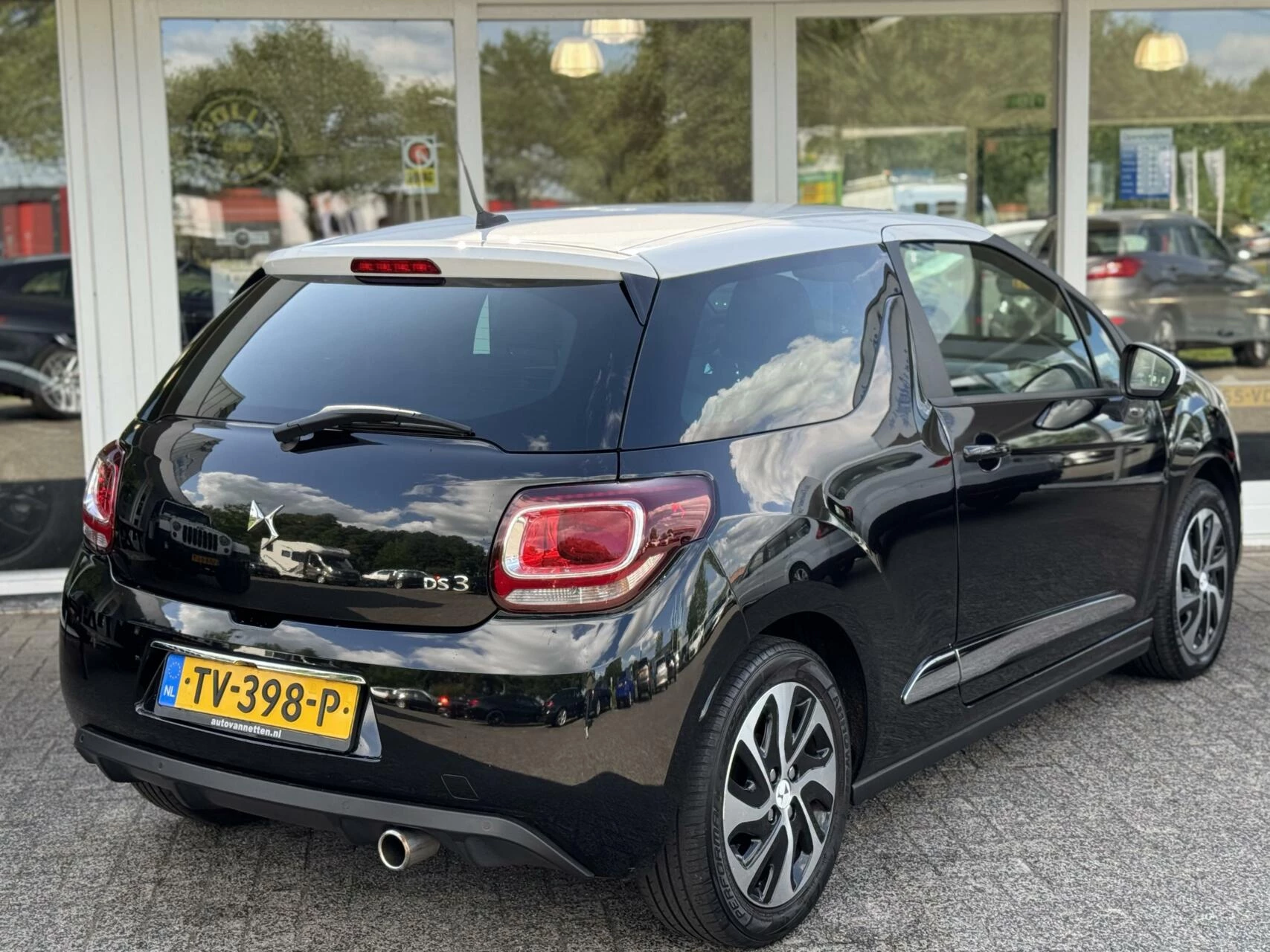 Hoofdafbeelding DS DS 3