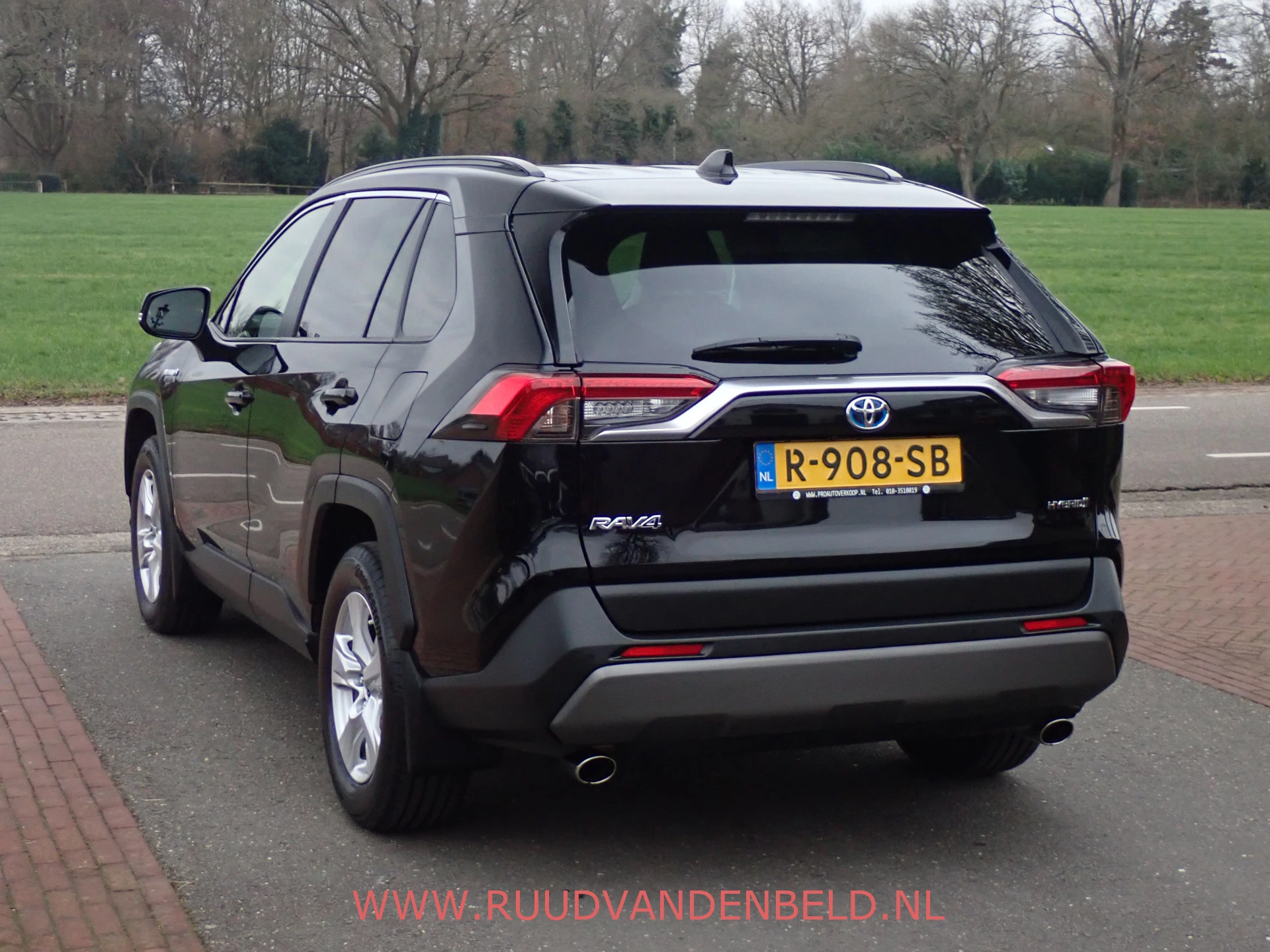 Hoofdafbeelding Toyota RAV4