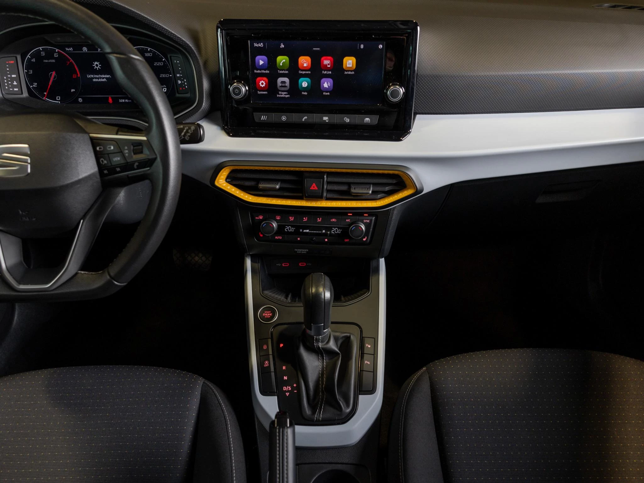 Hoofdafbeelding SEAT Arona