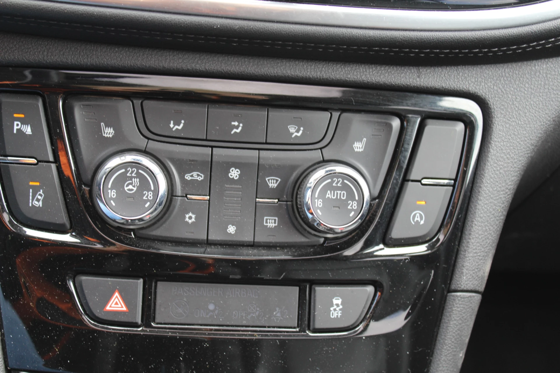 Hoofdafbeelding Opel Mokka X