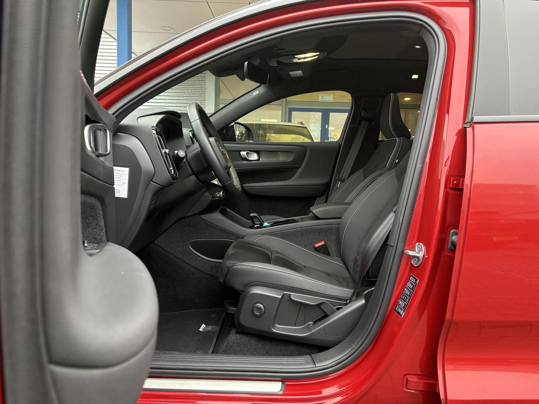 Hoofdafbeelding Volvo C40