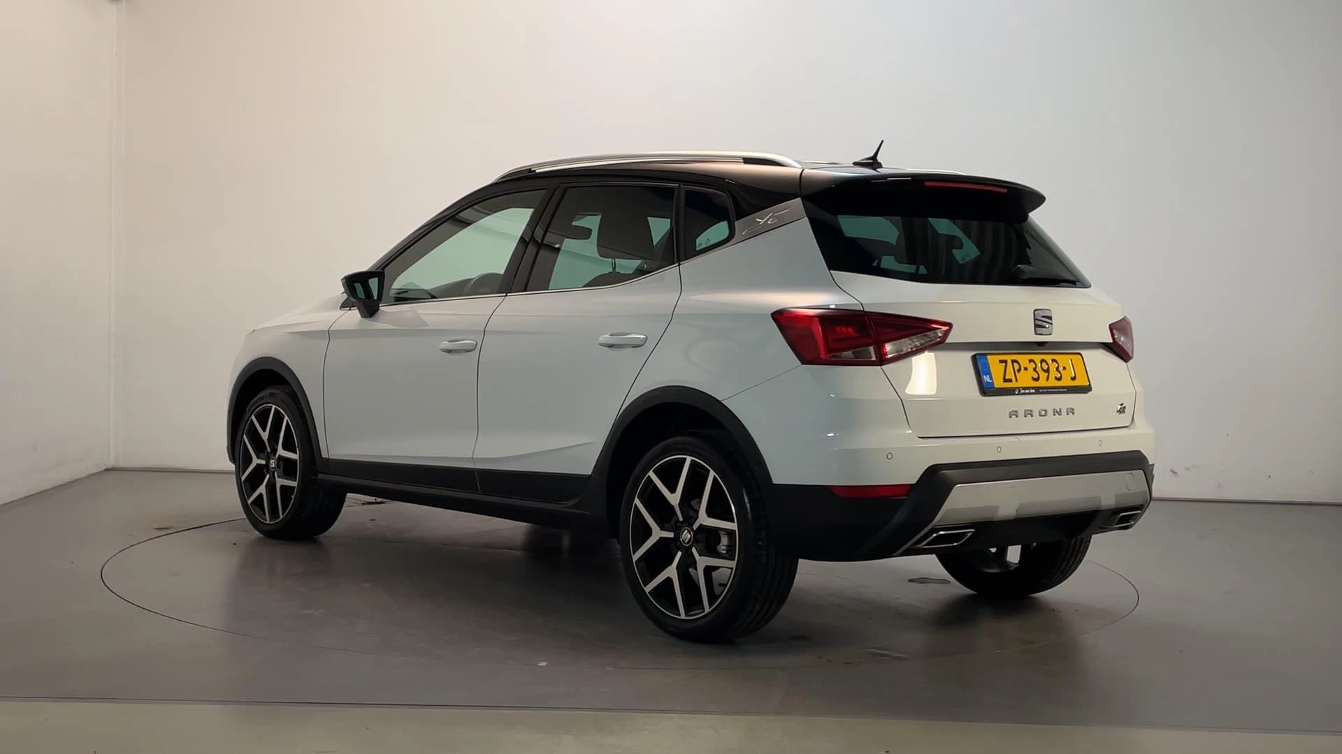 Hoofdafbeelding SEAT Arona