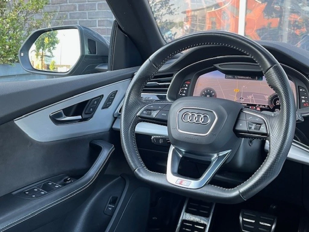 Hoofdafbeelding Audi Q8