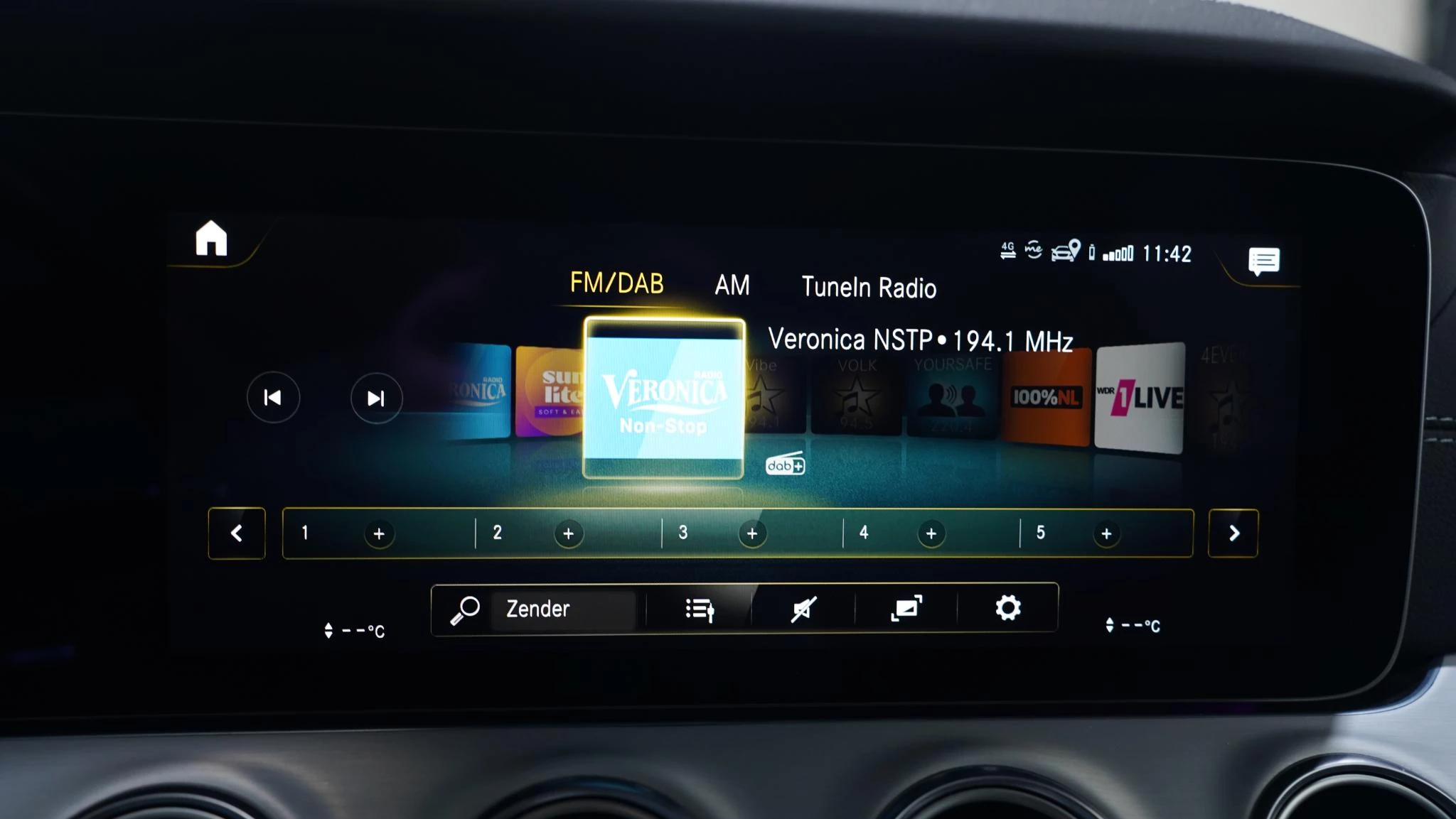 Hoofdafbeelding Mercedes-Benz E-Klasse