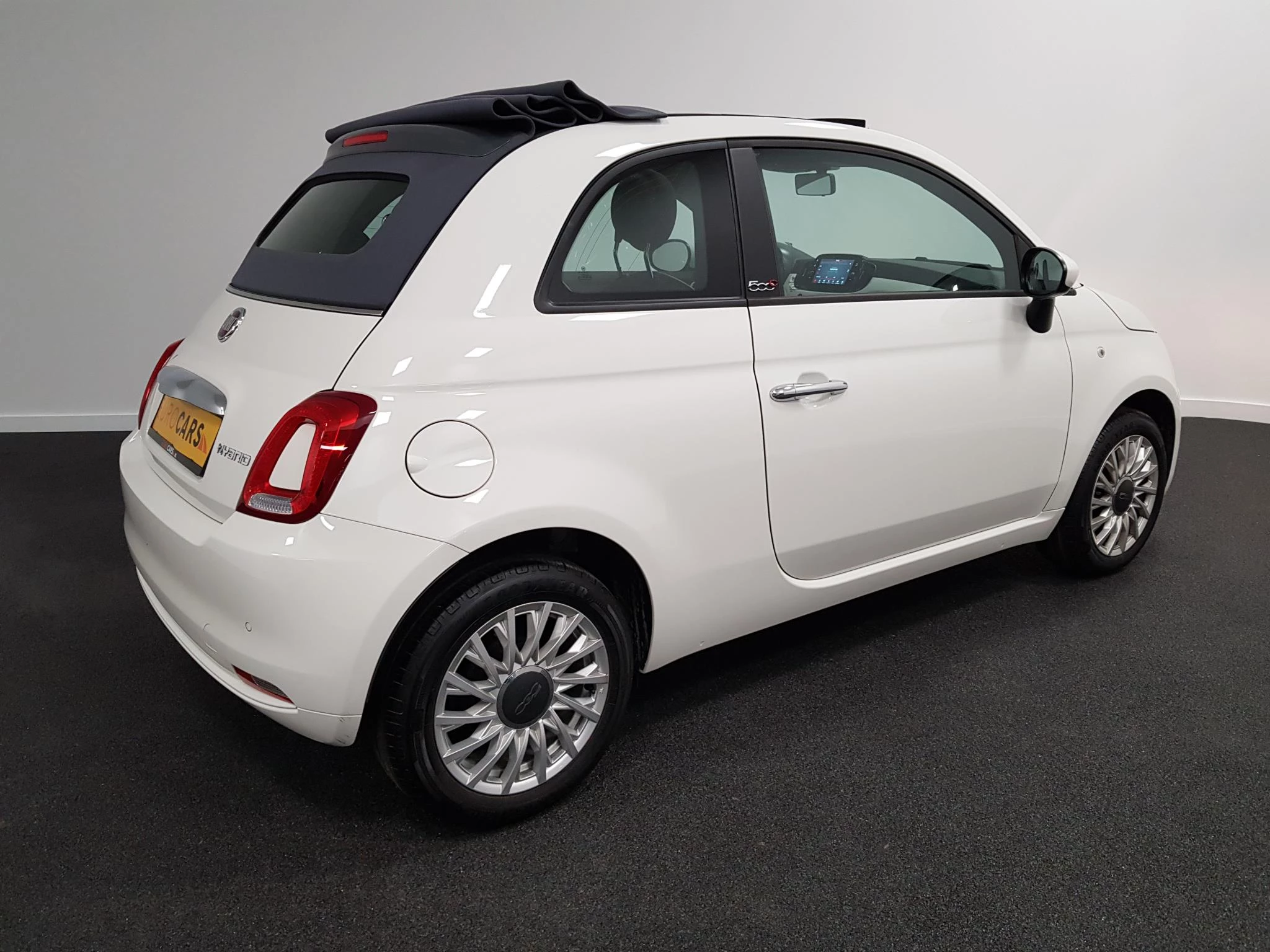 Hoofdafbeelding Fiat 500C