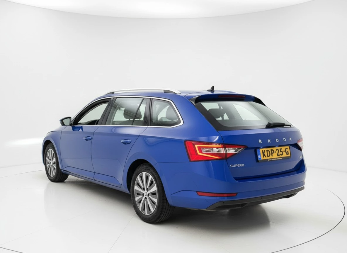 Hoofdafbeelding Škoda Superb