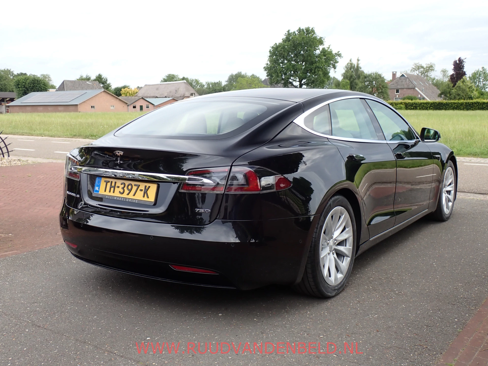 Hoofdafbeelding Tesla Model S