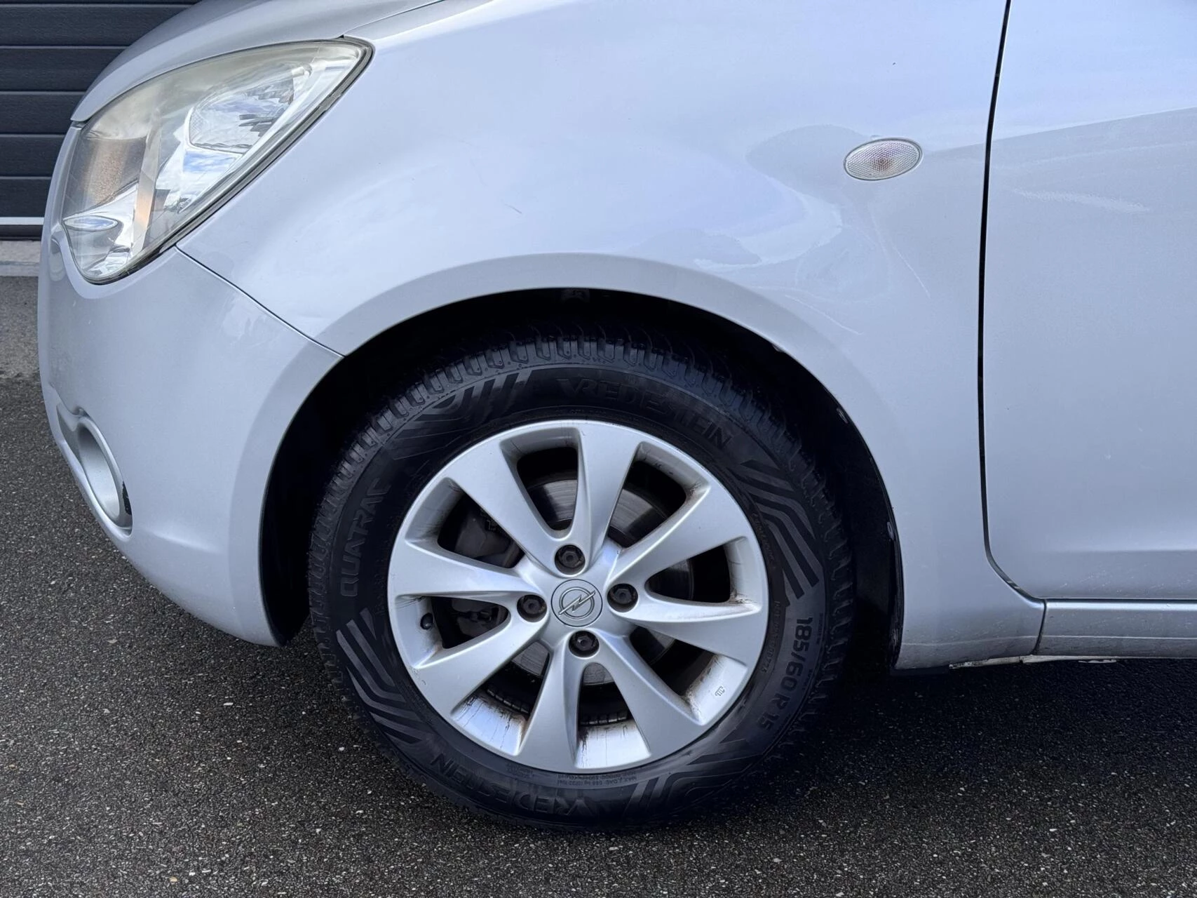 Hoofdafbeelding Opel Agila