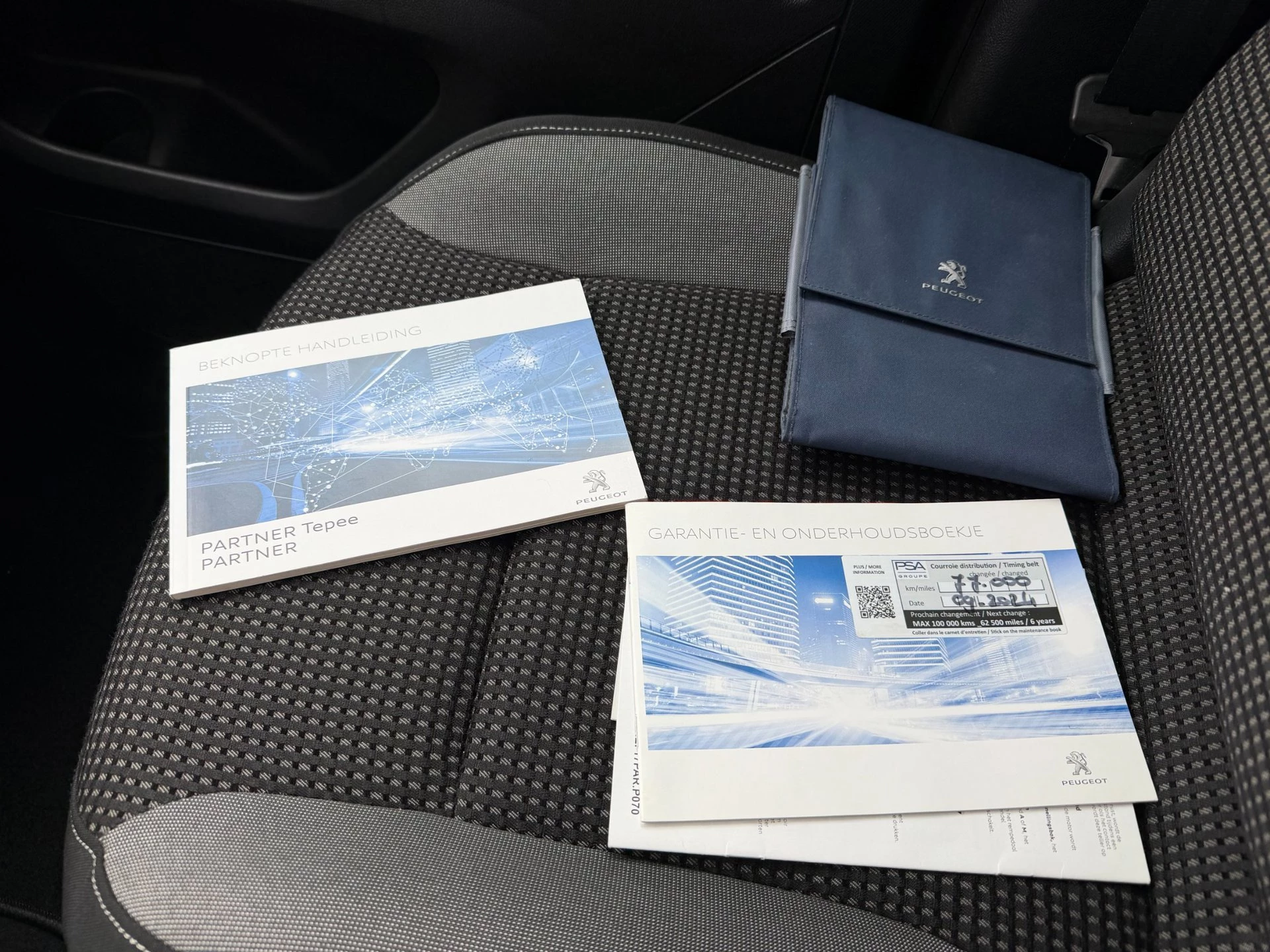 Hoofdafbeelding Peugeot Partner