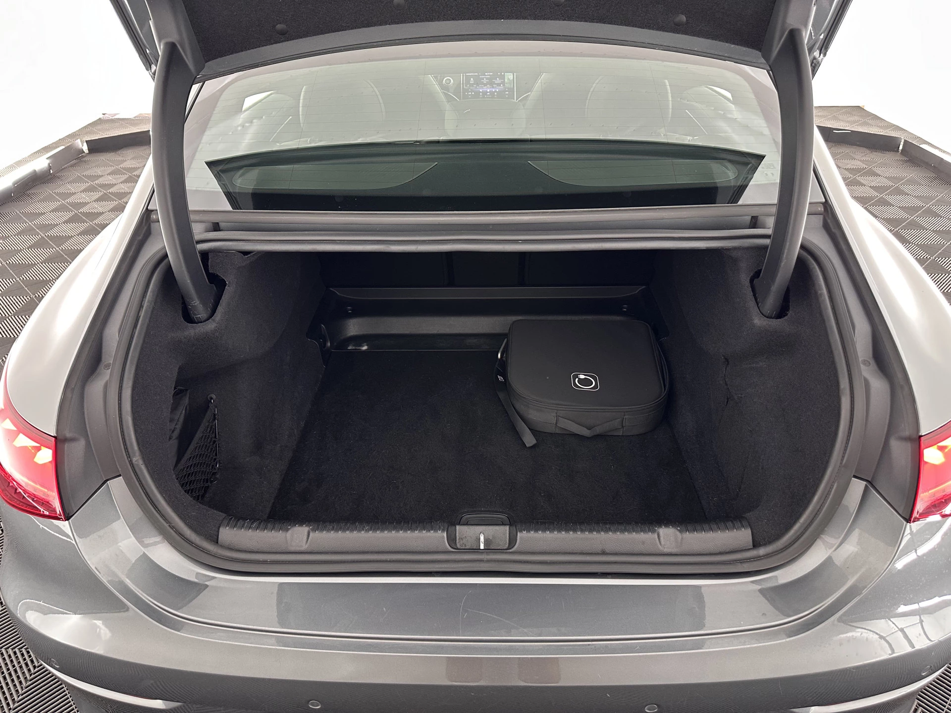 Hoofdafbeelding Mercedes-Benz EQE