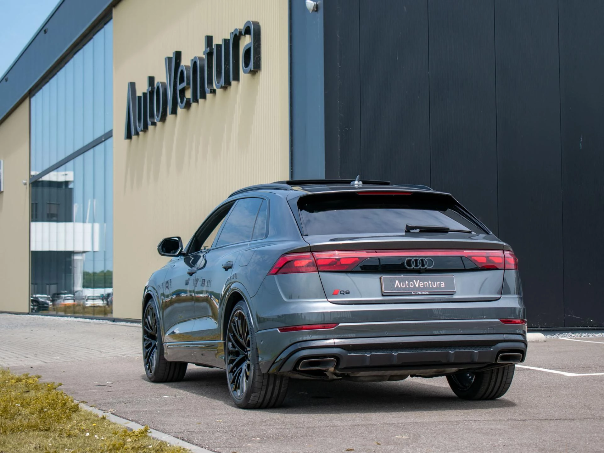 Hoofdafbeelding Audi Q8