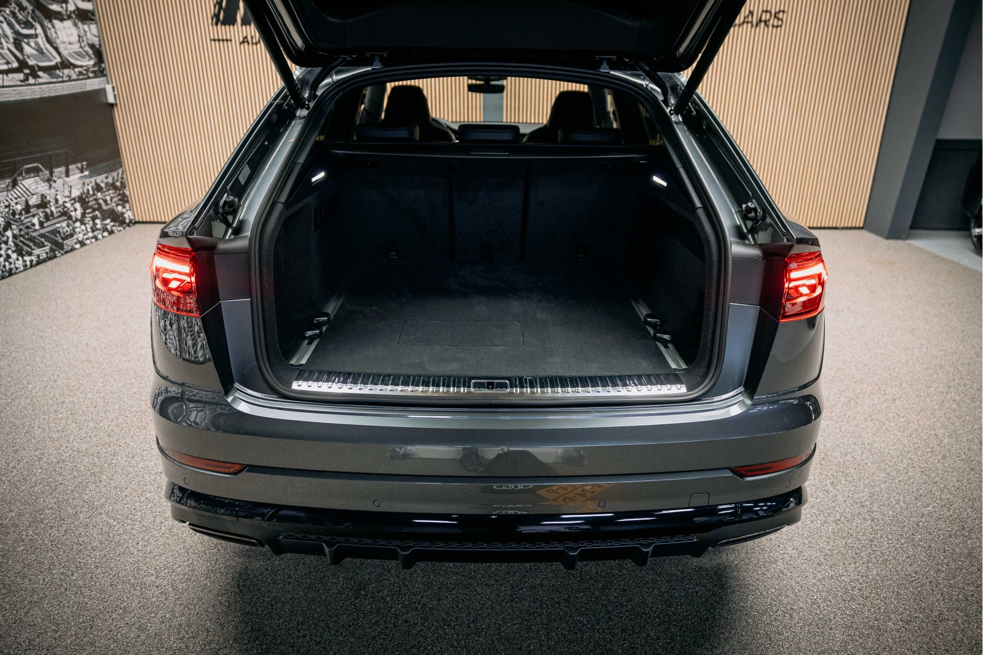 Hoofdafbeelding Audi Q8