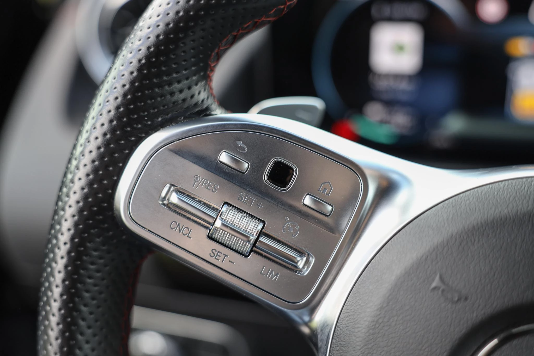 Hoofdafbeelding Mercedes-Benz EQA