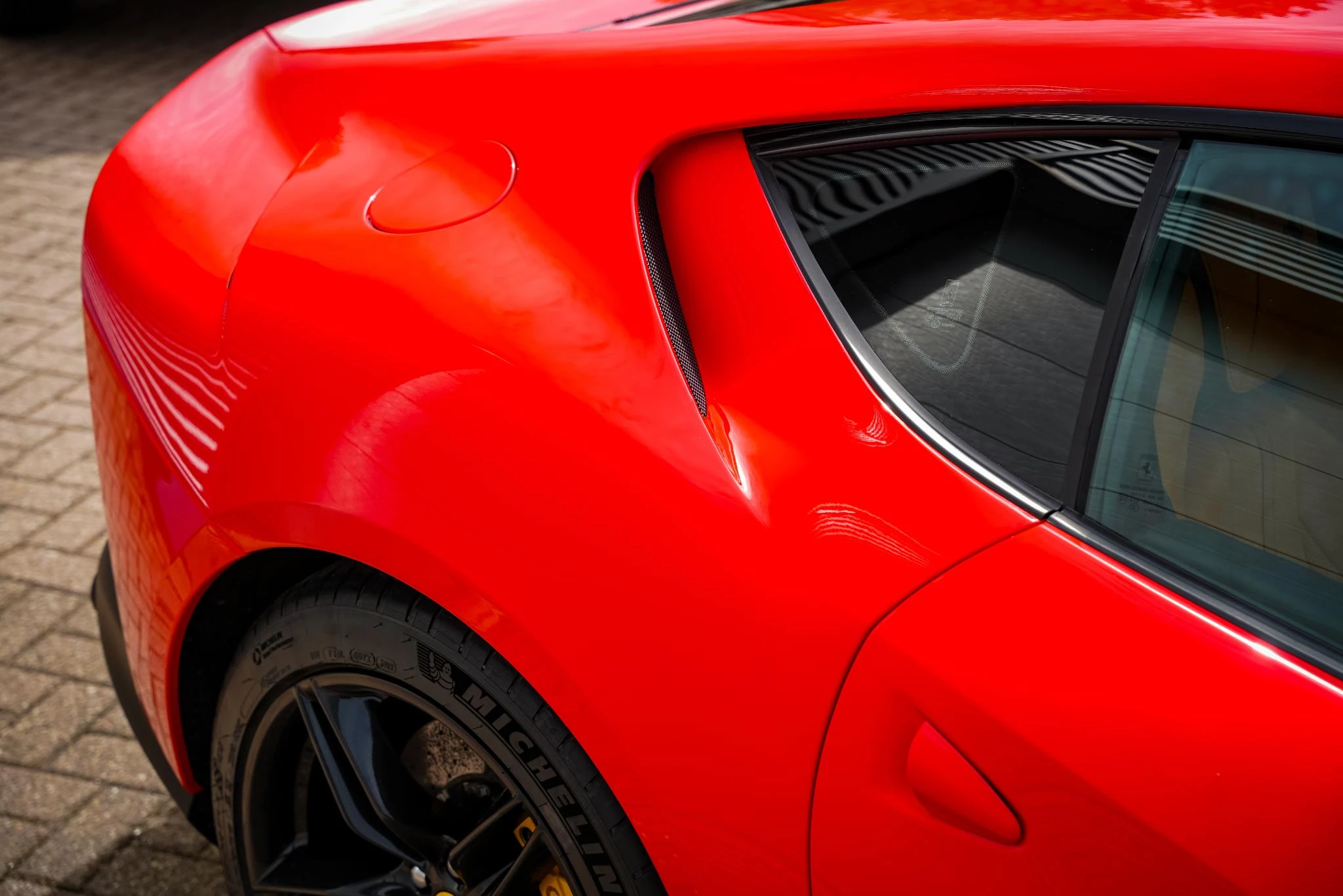 Hoofdafbeelding Ferrari 812 Superfast