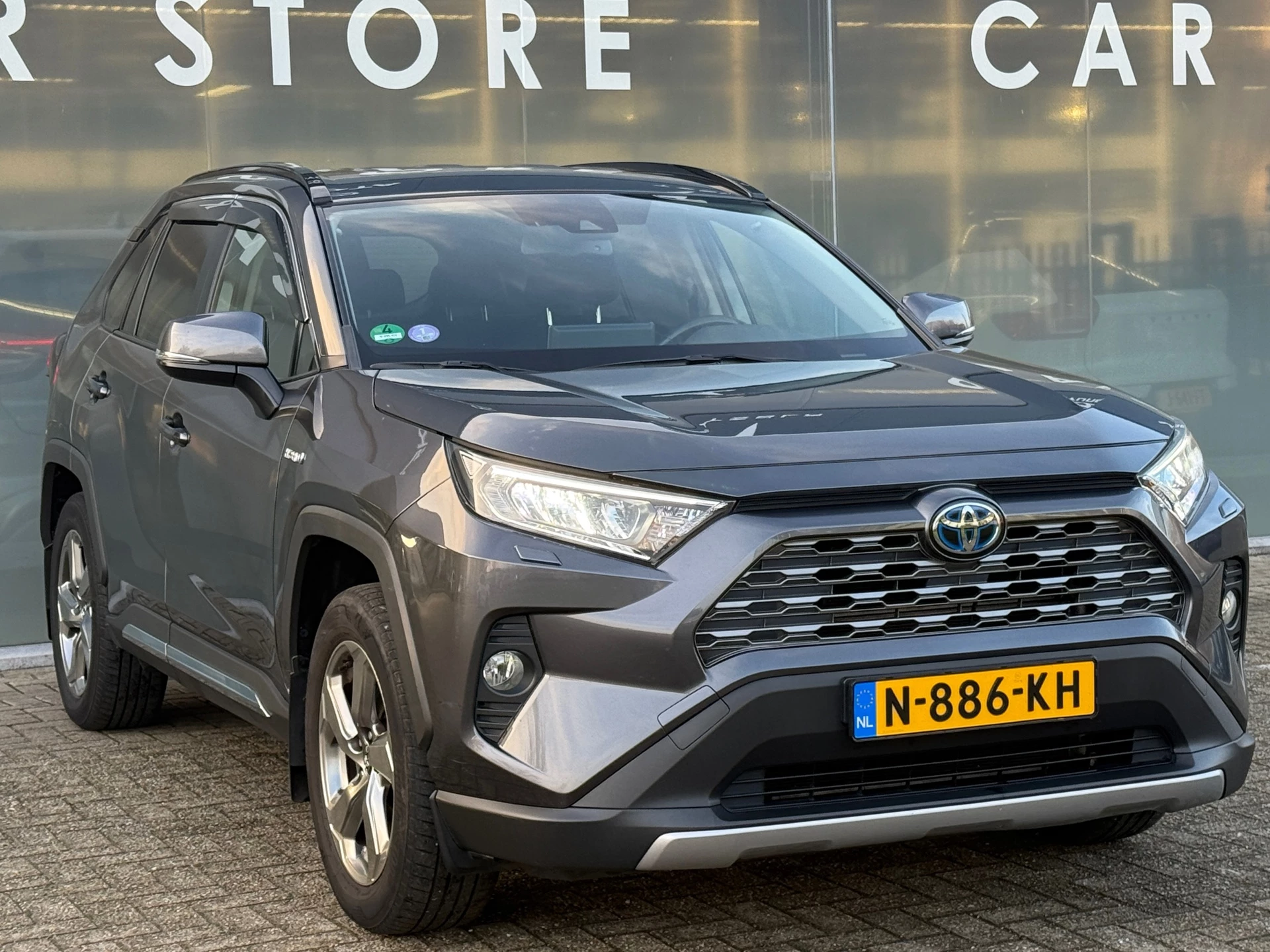 Hoofdafbeelding Toyota RAV4