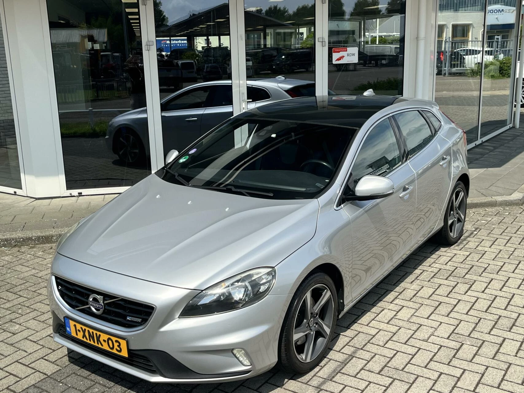 Hoofdafbeelding Volvo V40
