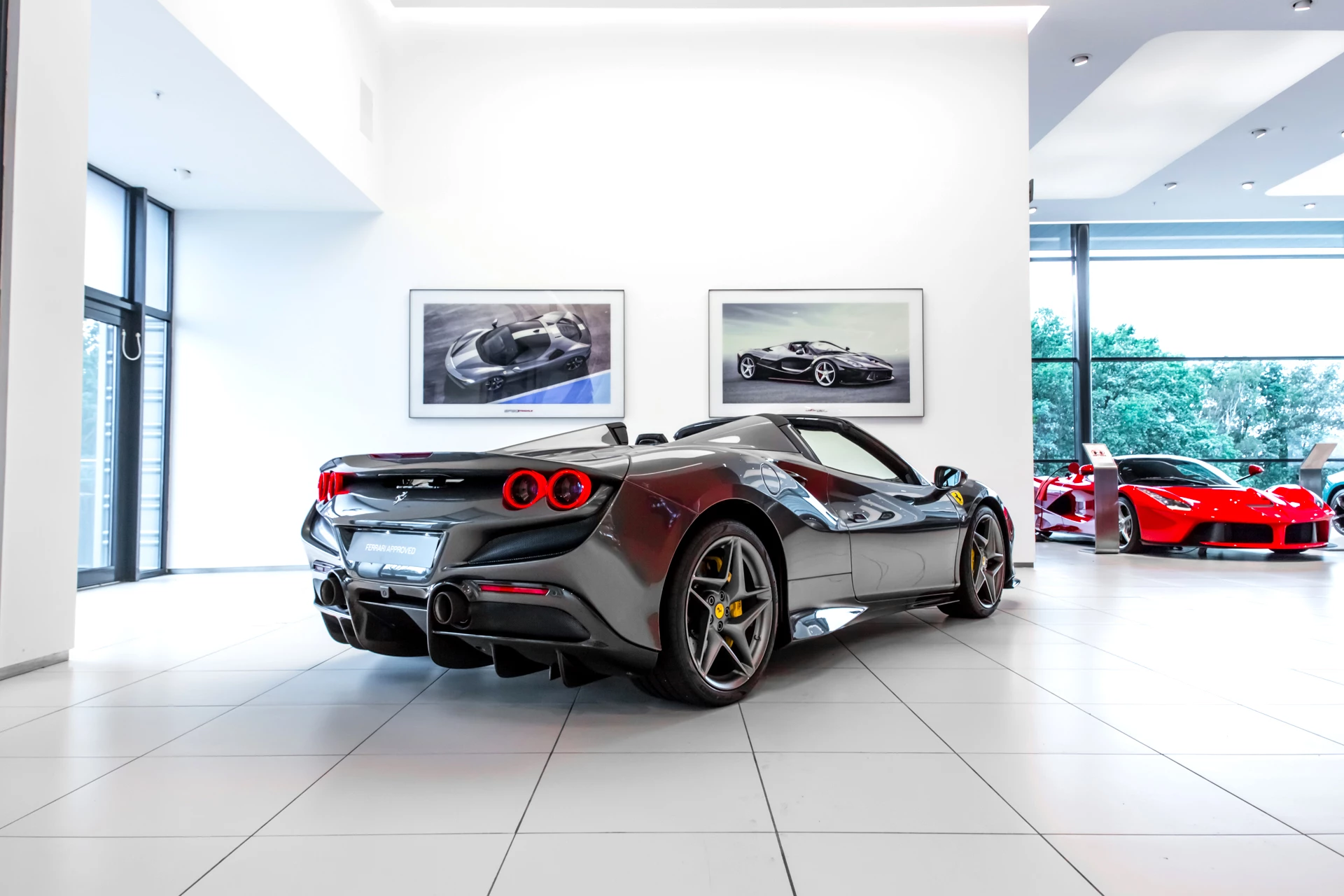 Hoofdafbeelding Ferrari F8 Spider