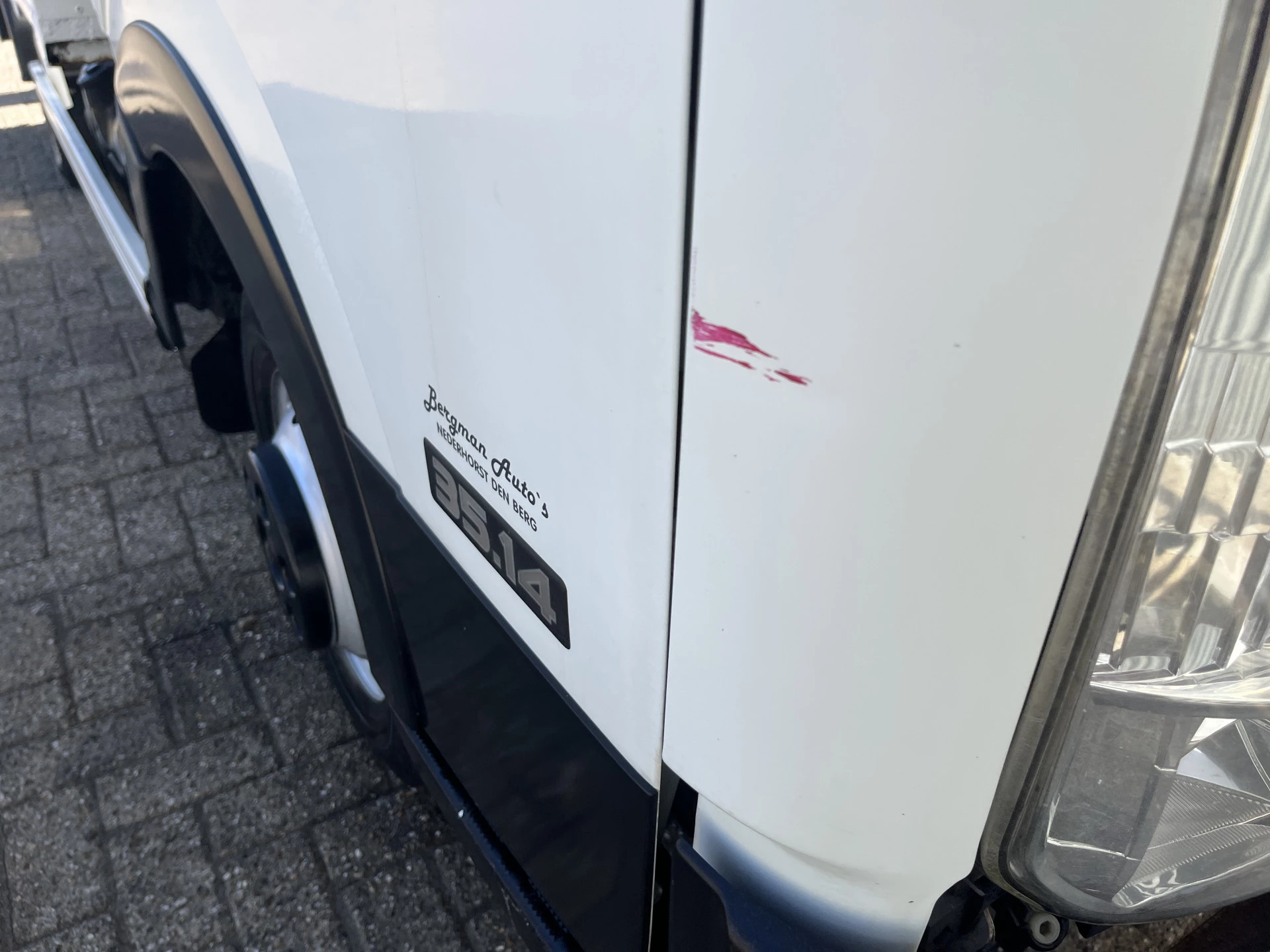 Hoofdafbeelding Nissan NT400