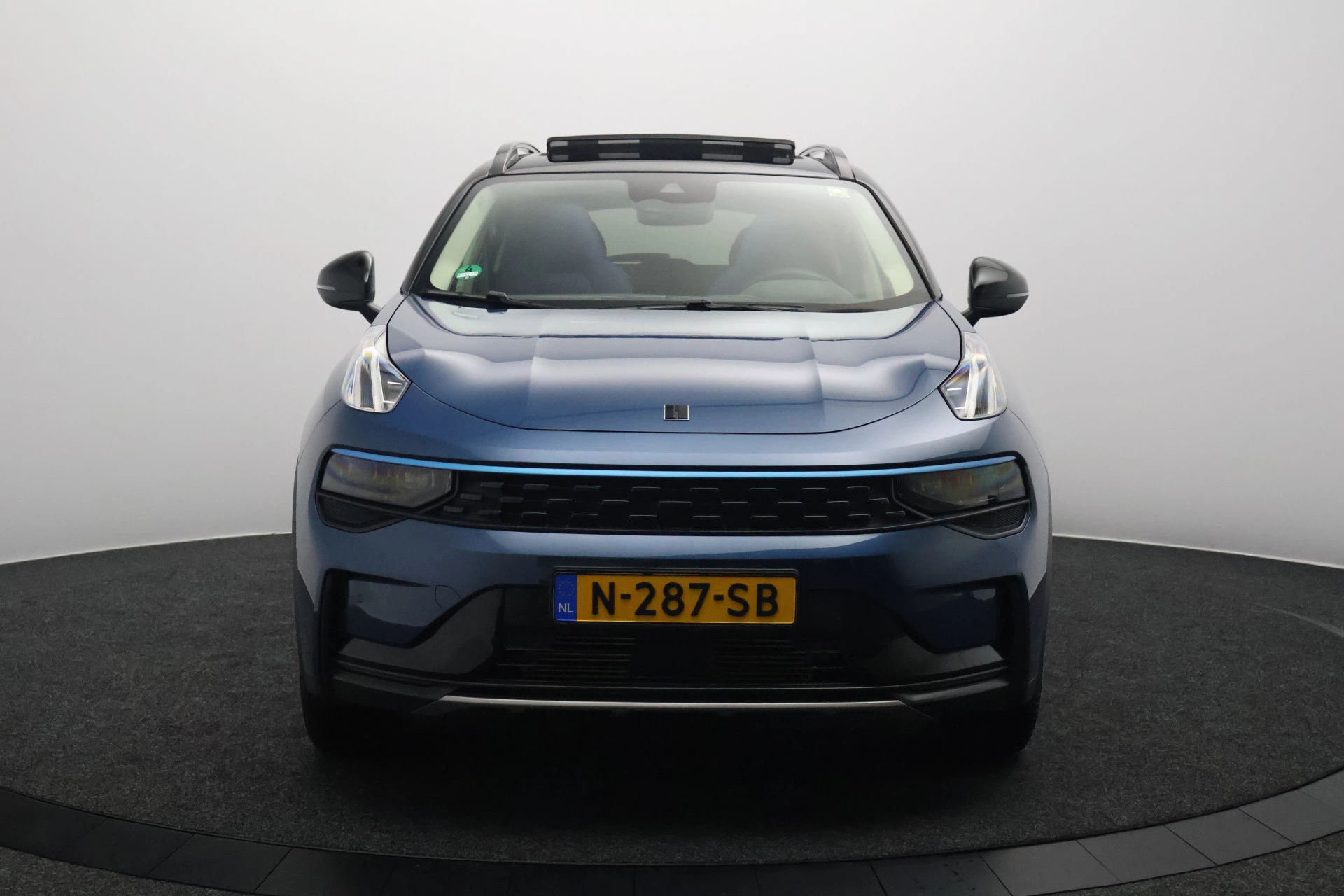 Hoofdafbeelding Lynk & Co 01