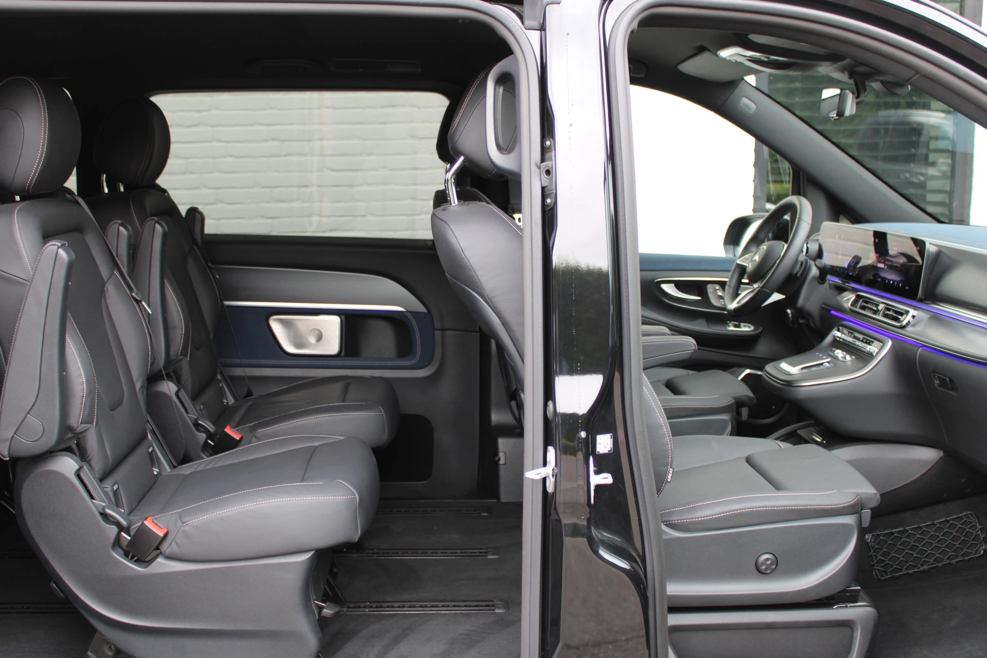 Hoofdafbeelding Mercedes-Benz EQV