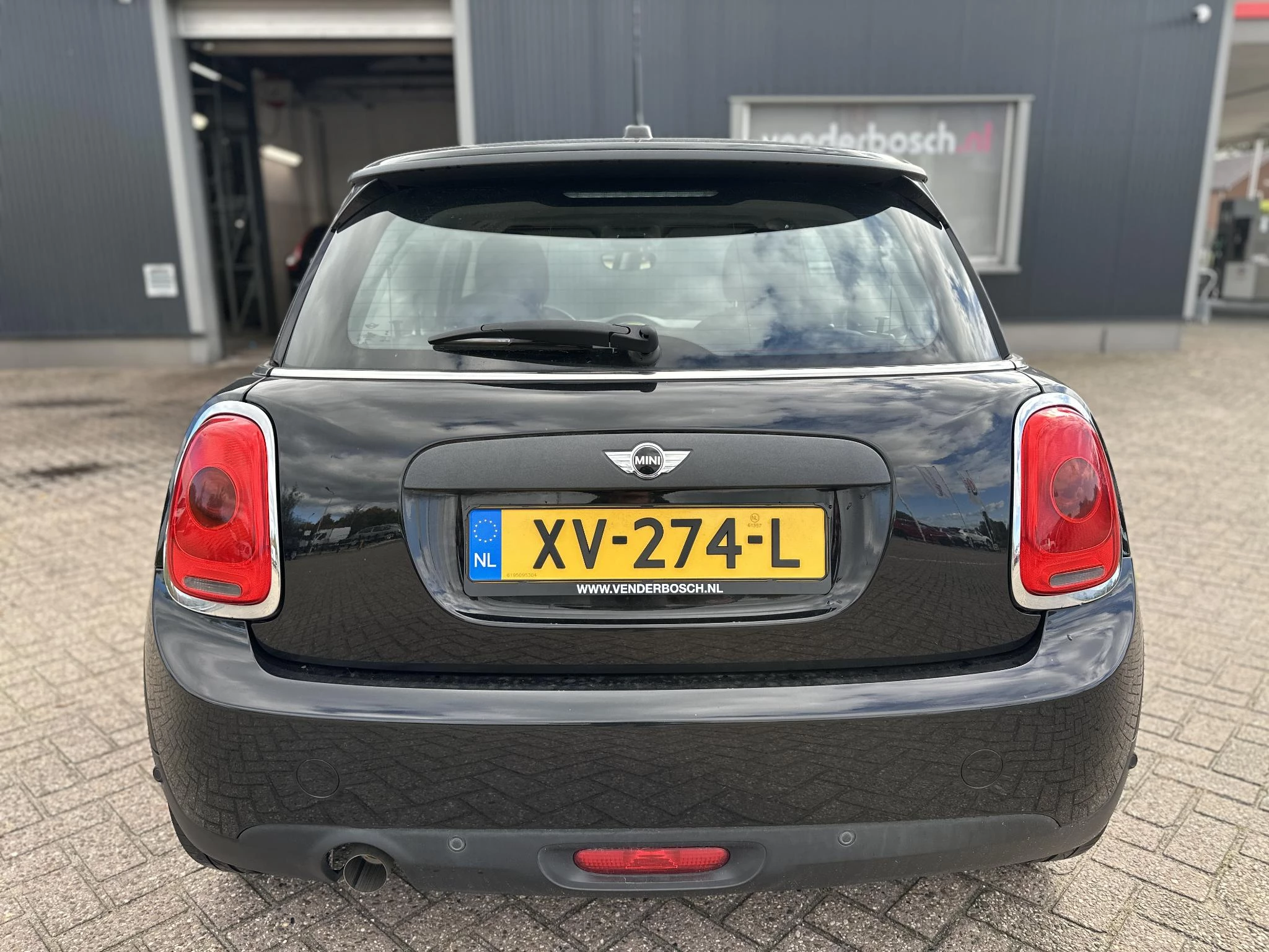 Hoofdafbeelding MINI One