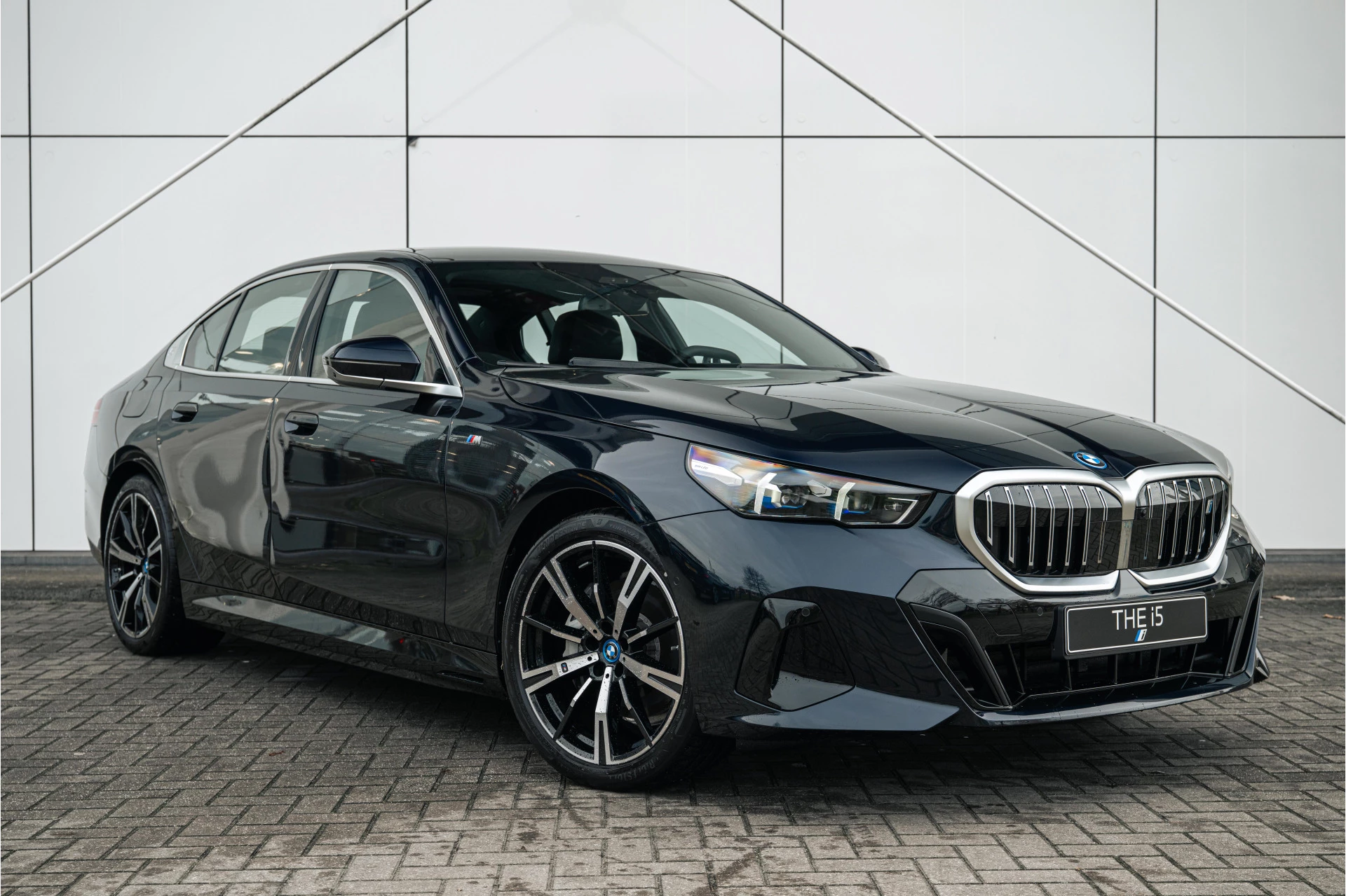 Hoofdafbeelding BMW i5