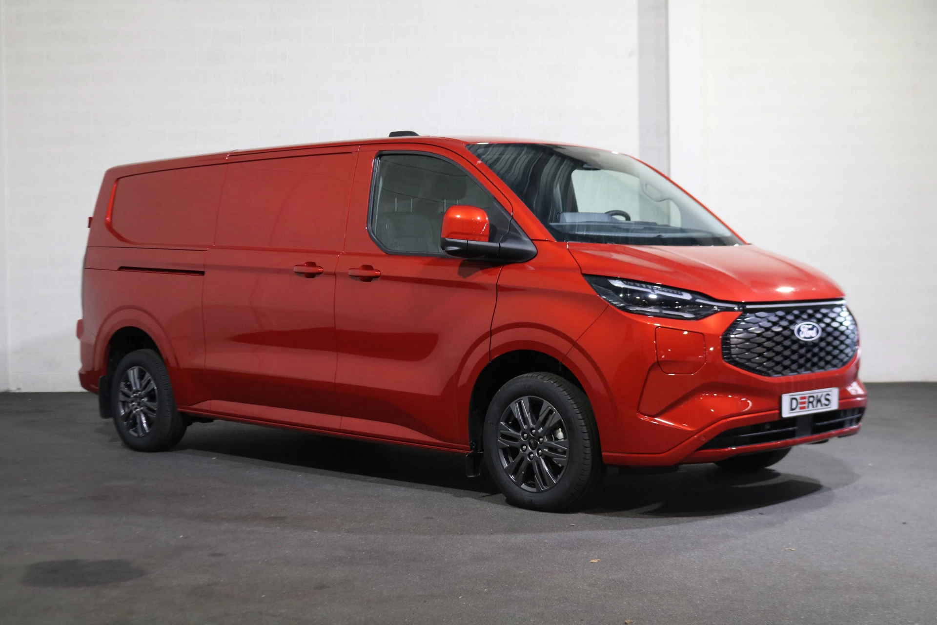 Hoofdafbeelding Ford E-Transit Custom