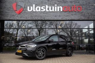 Mercedes-Benz GLA 200 AMG Line , Trekhaak, Achteruitrijcamera, Stoelverwarming,