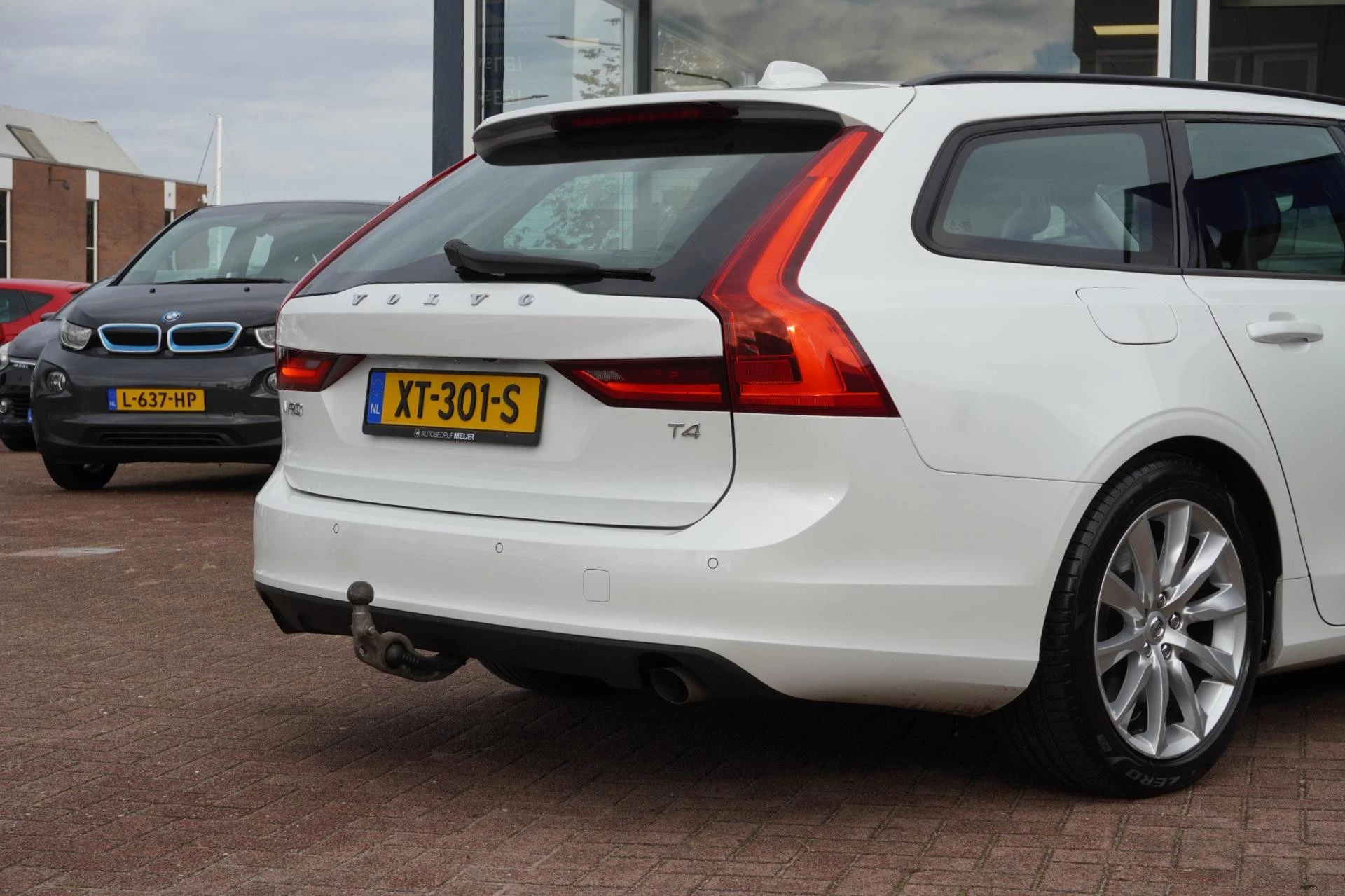Hoofdafbeelding Volvo V90