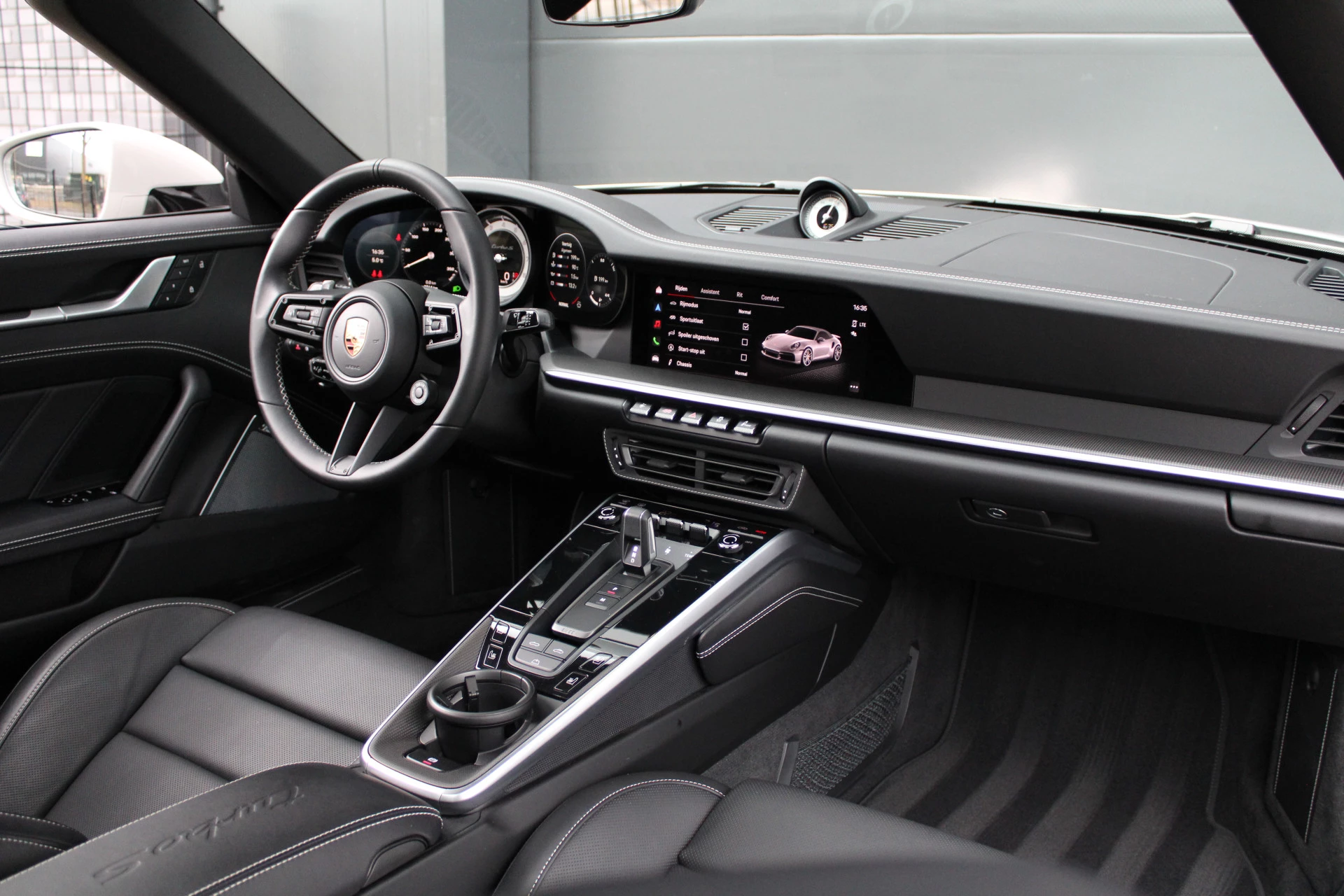 Hoofdafbeelding Porsche 911