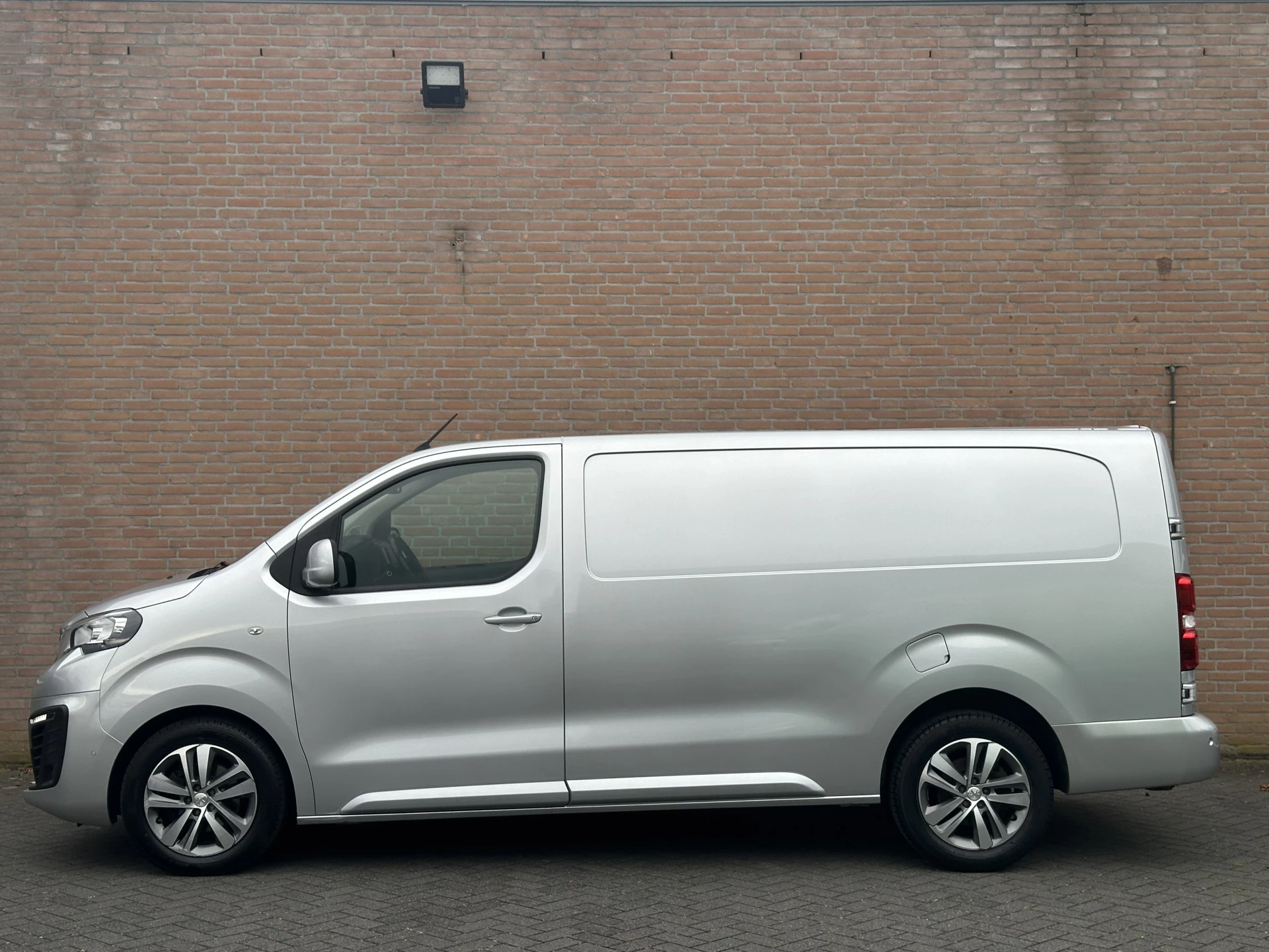 Hoofdafbeelding Peugeot Expert