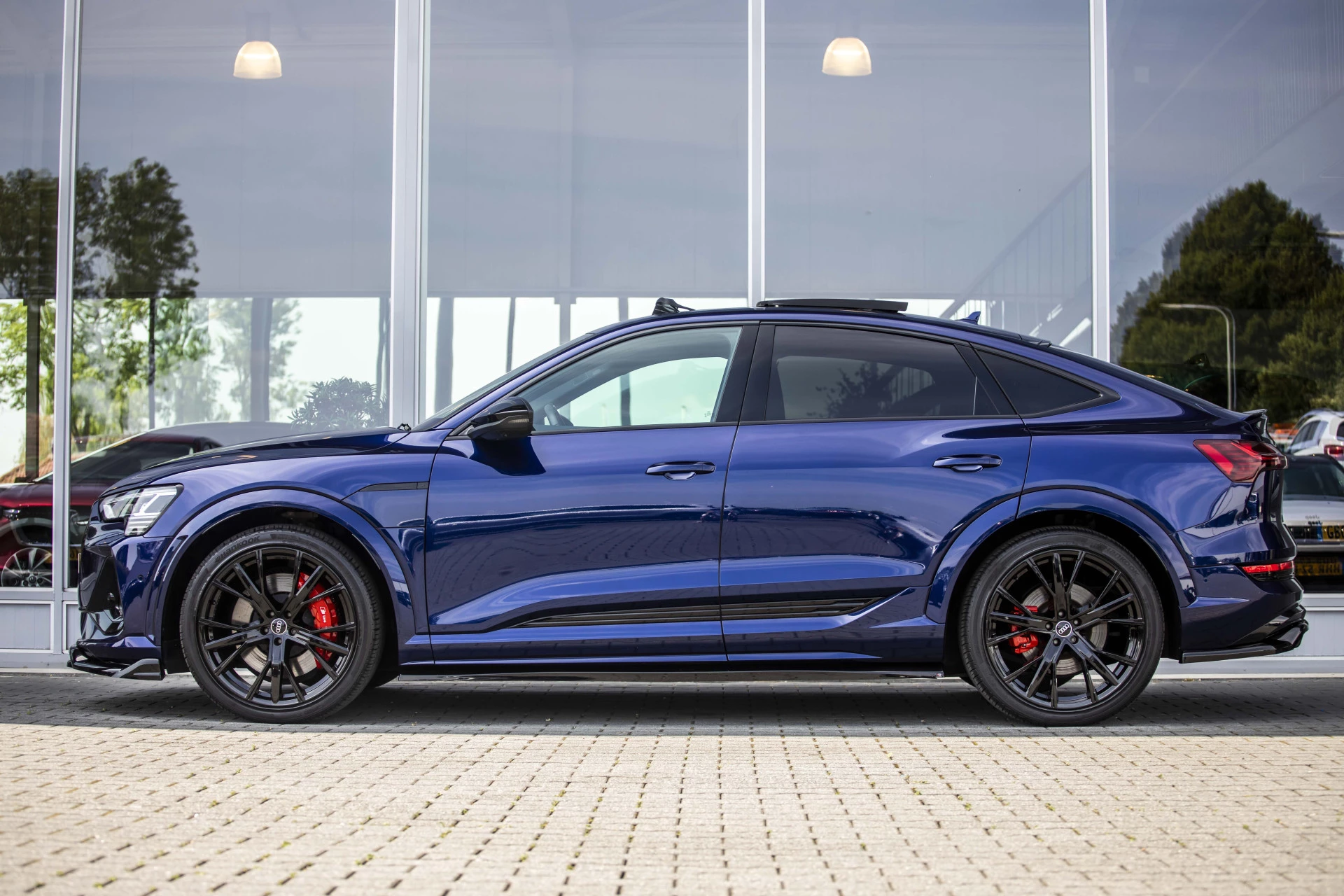 Hoofdafbeelding Audi e-tron