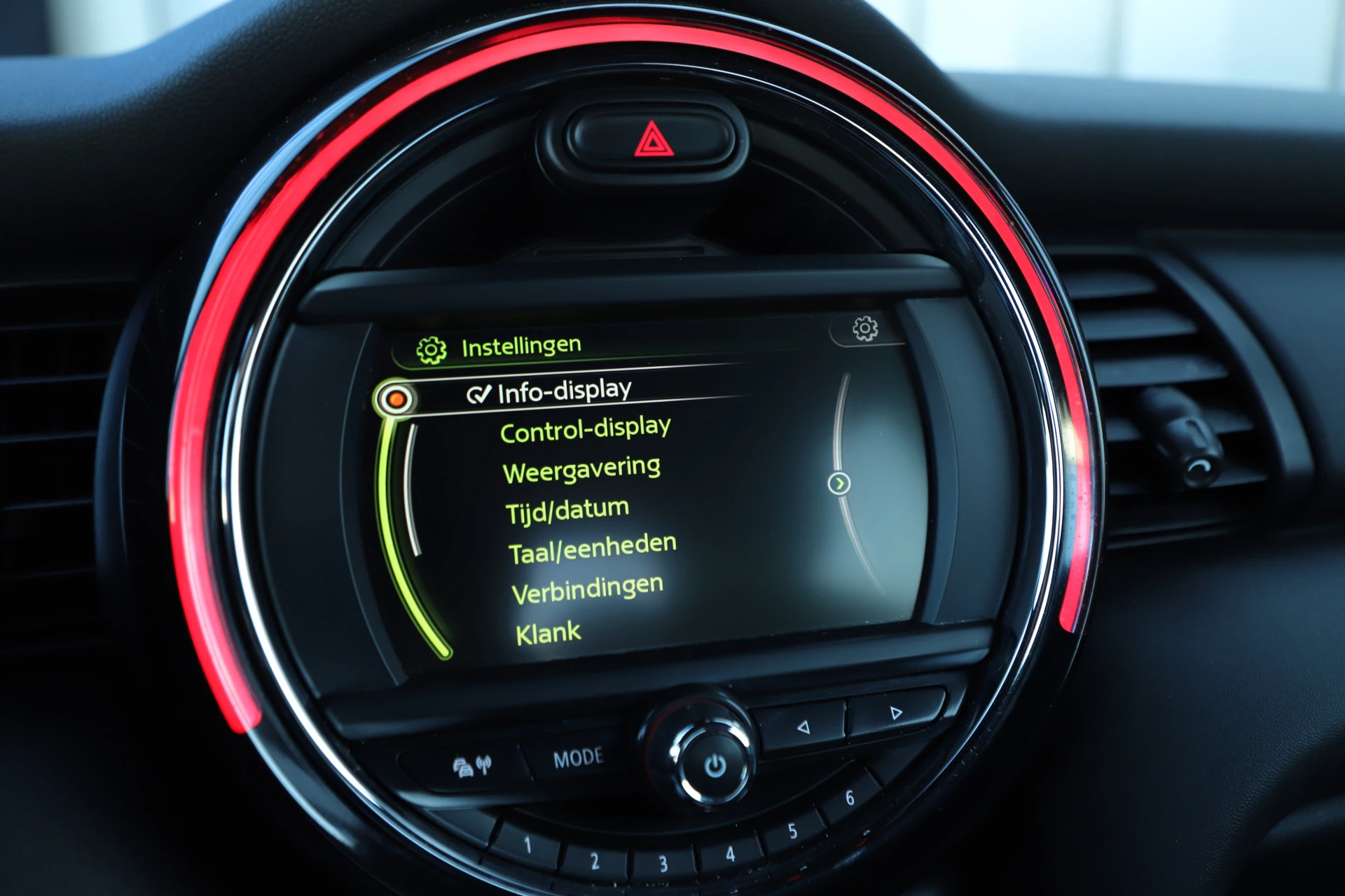 Hoofdafbeelding MINI One