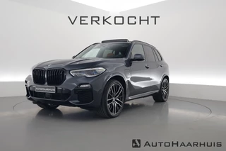 Hoofdafbeelding BMW X5 BMW X5 xDrive45e M Sport | Pano | SkyLounge | Info. Achter | Soft close | HUD | M Competition stoelen | Laser
