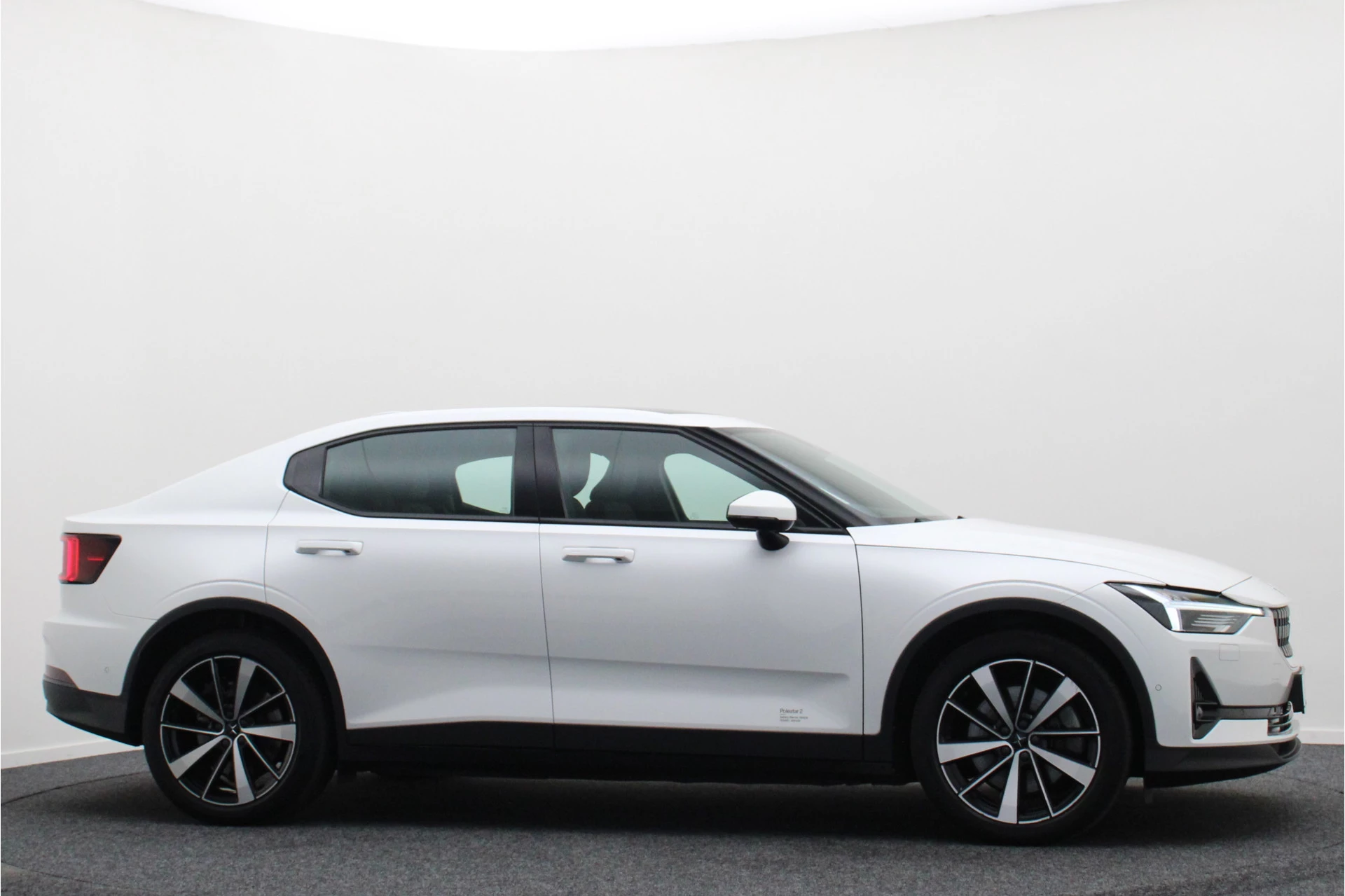 Hoofdafbeelding Polestar 2