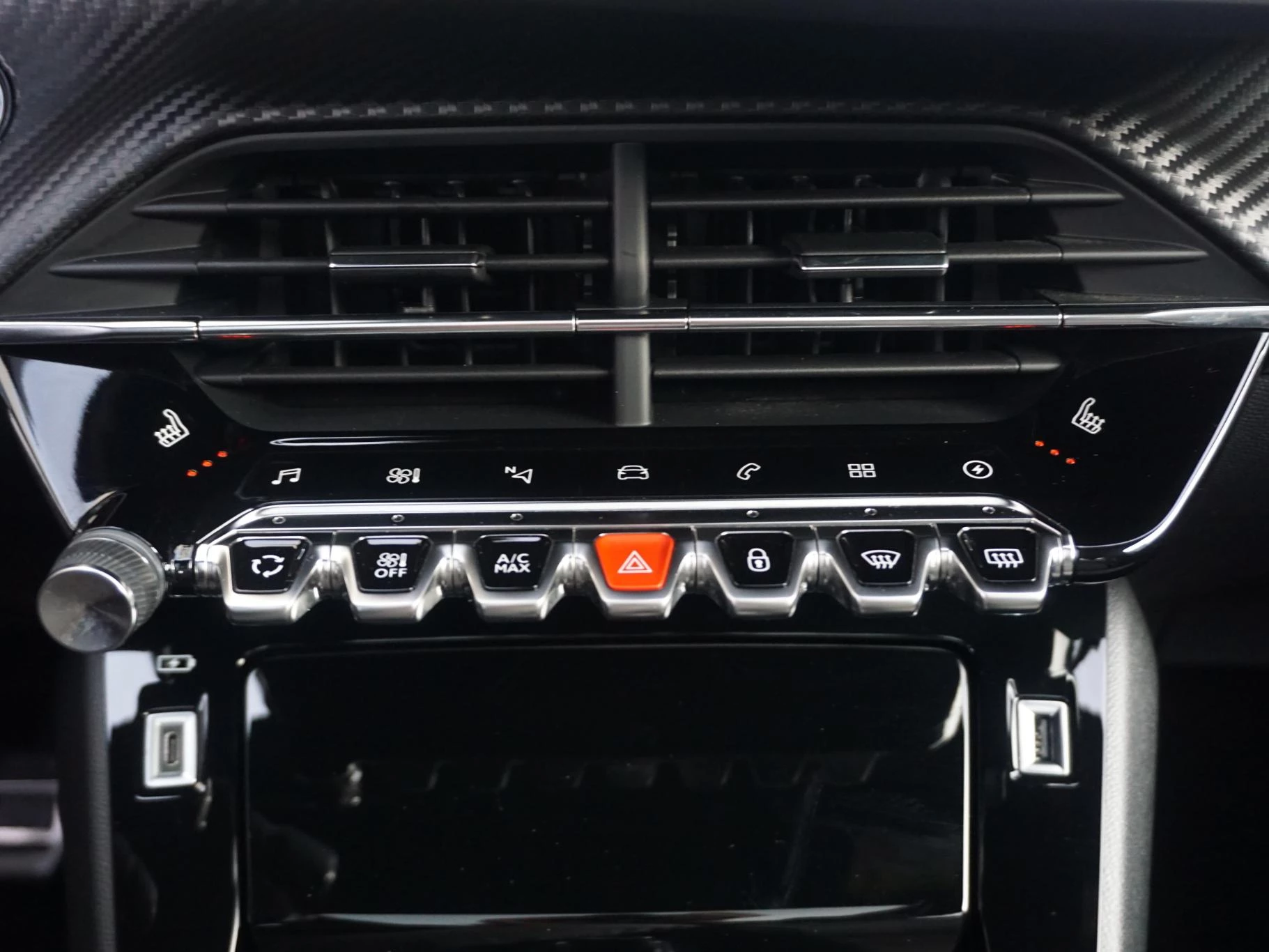 Hoofdafbeelding Peugeot e-208