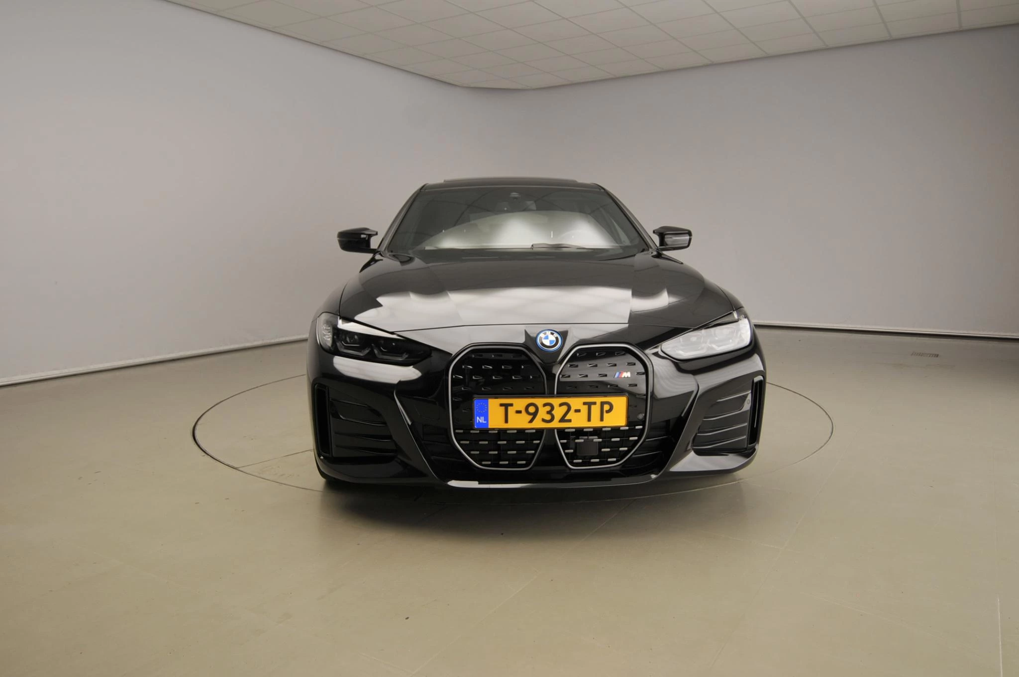 Hoofdafbeelding BMW i4