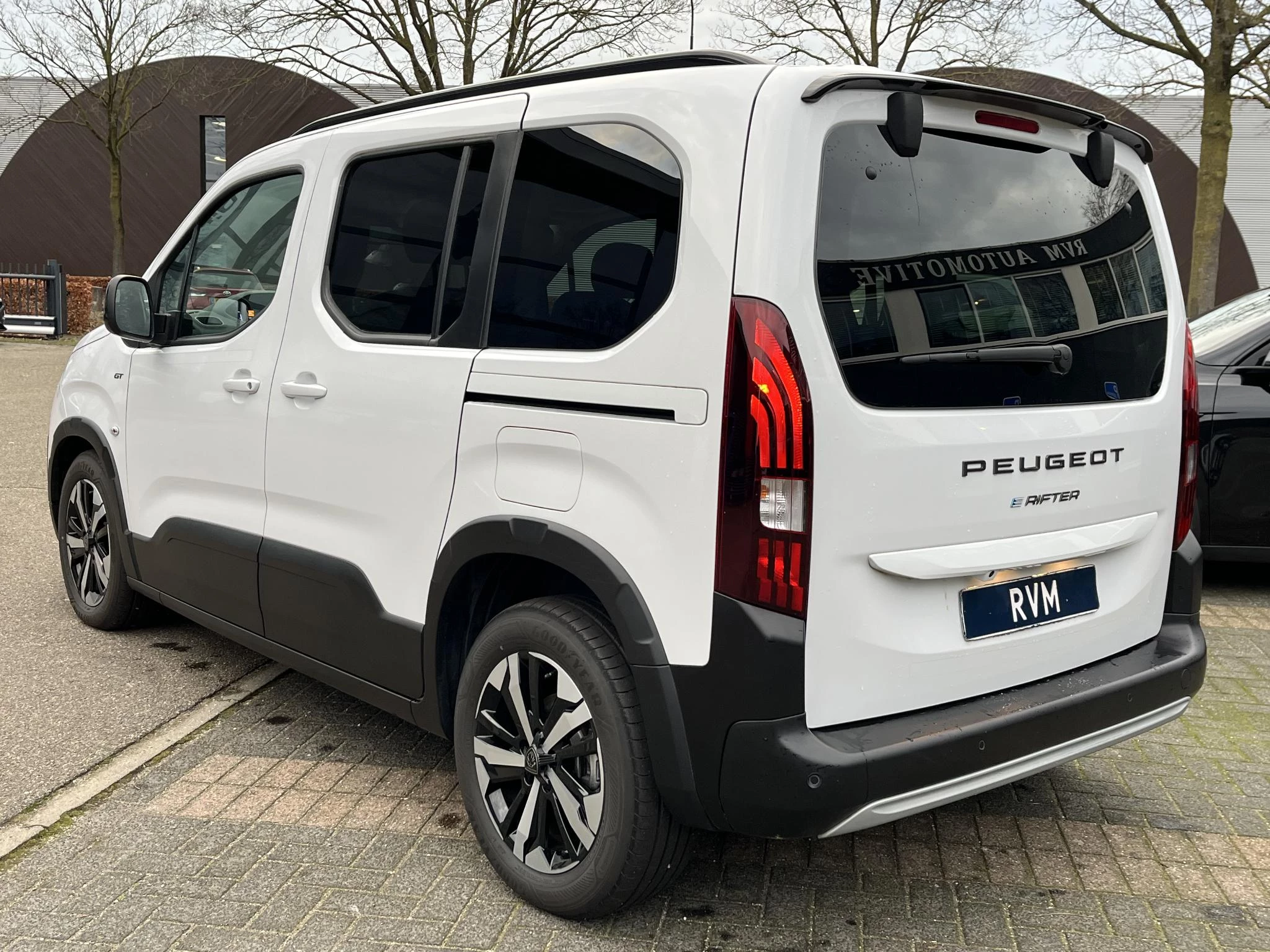 Hoofdafbeelding Peugeot e-Rifter