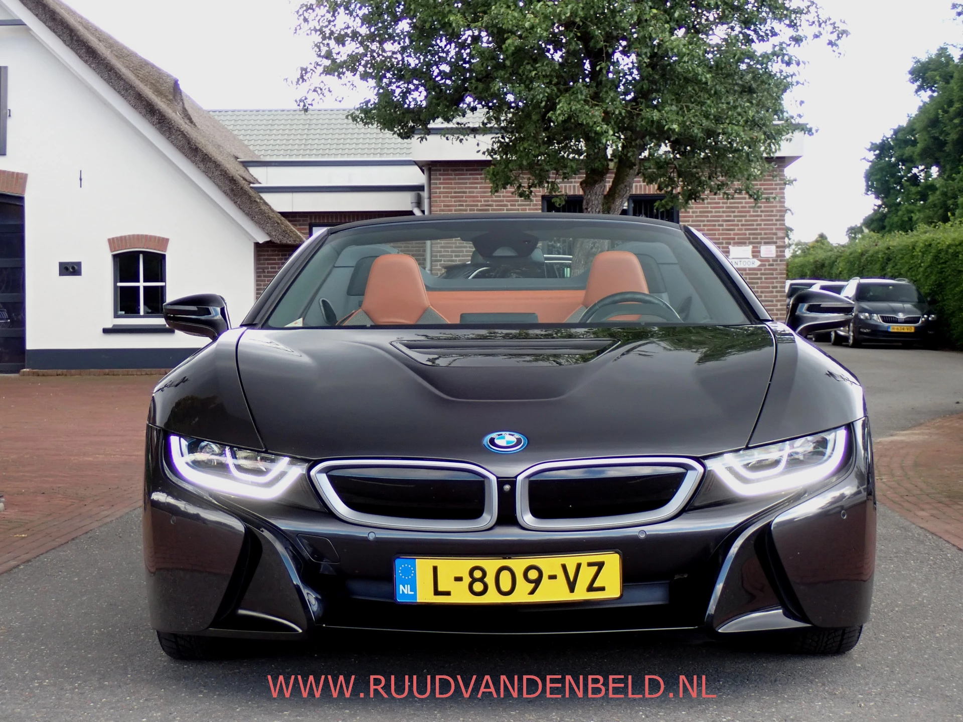 Hoofdafbeelding BMW i8