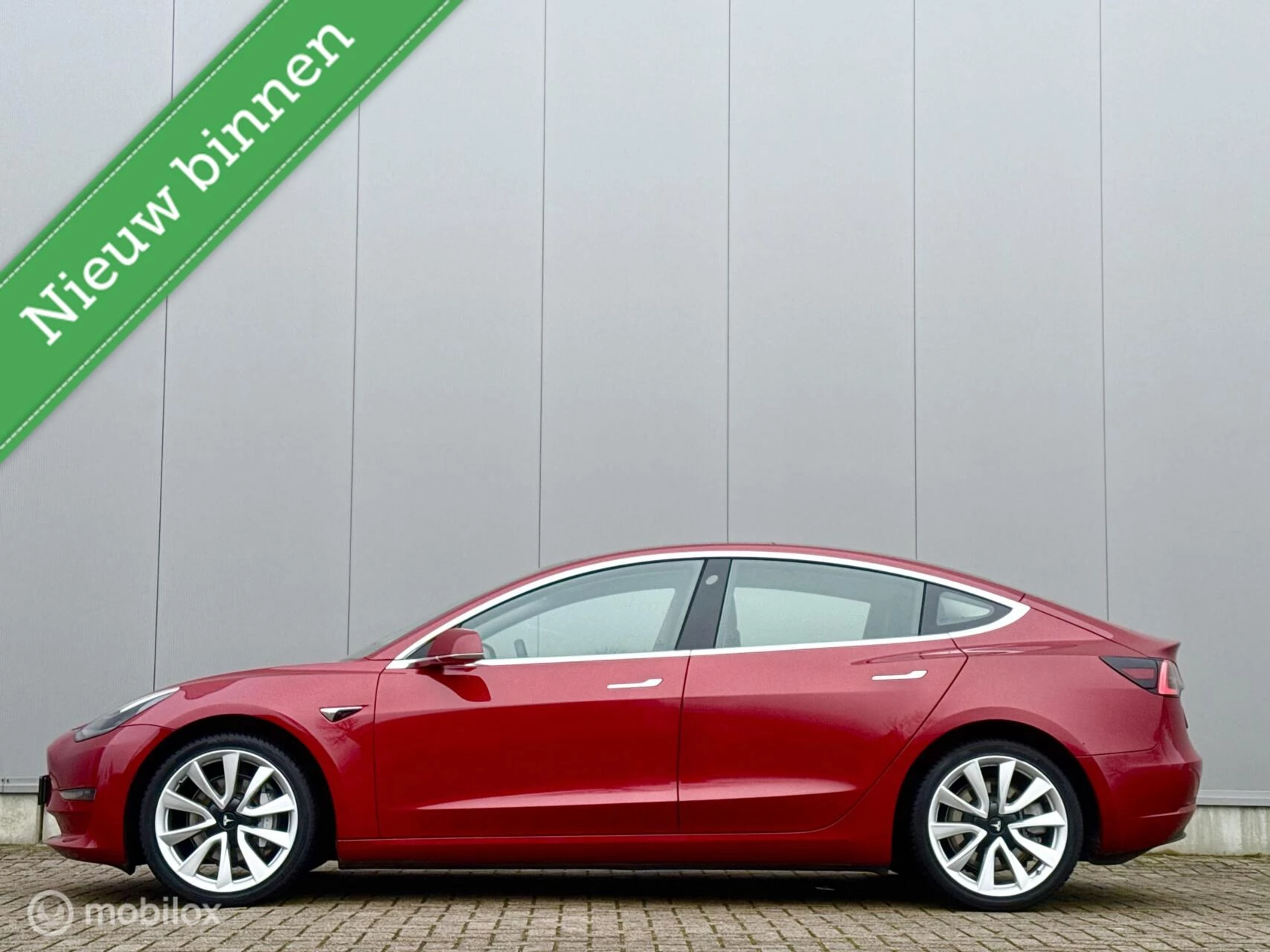 Hoofdafbeelding Tesla Model 3